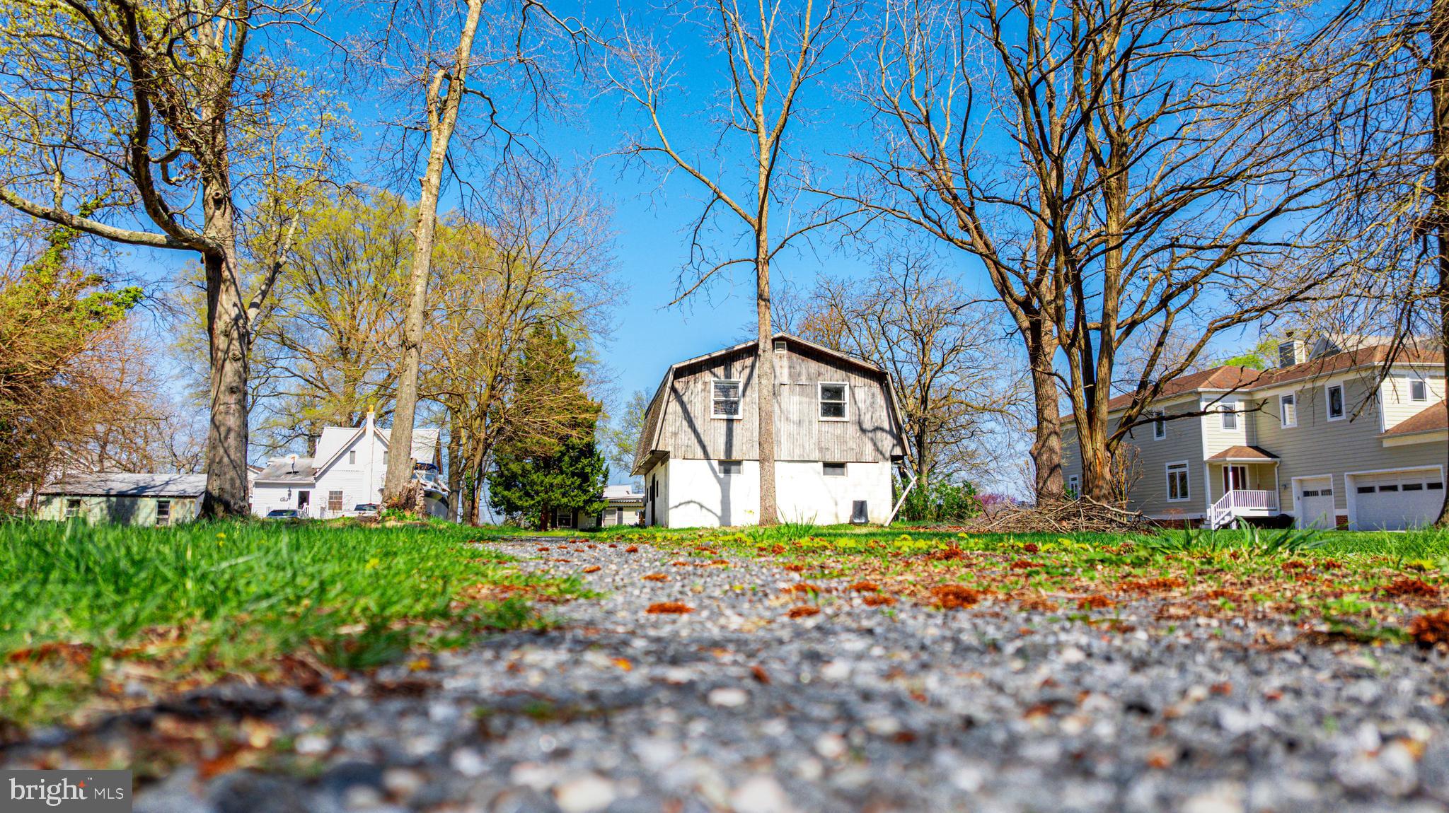 BOWLEYS QUARTERS - Residential