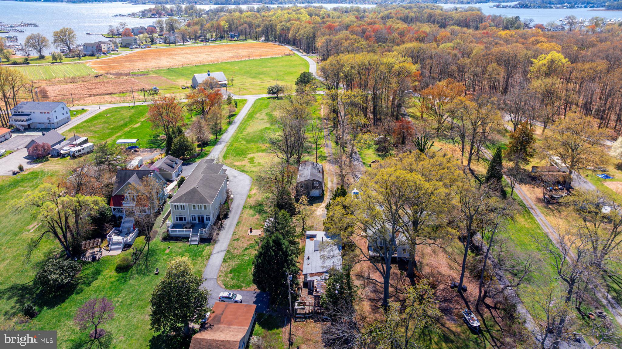 BOWLEYS QUARTERS - Residential
