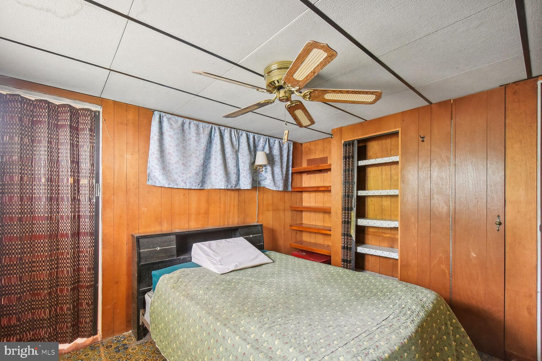 BOWLEYS QUARTERS - Residential