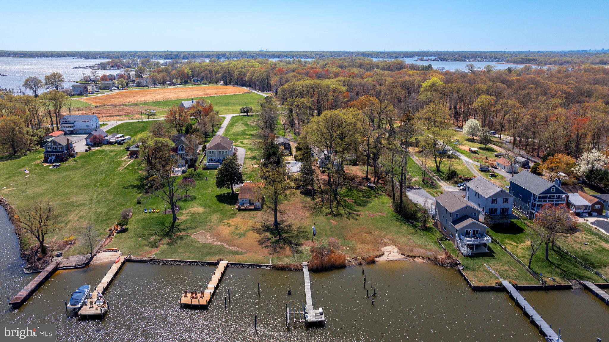 BOWLEYS QUARTERS - Residential