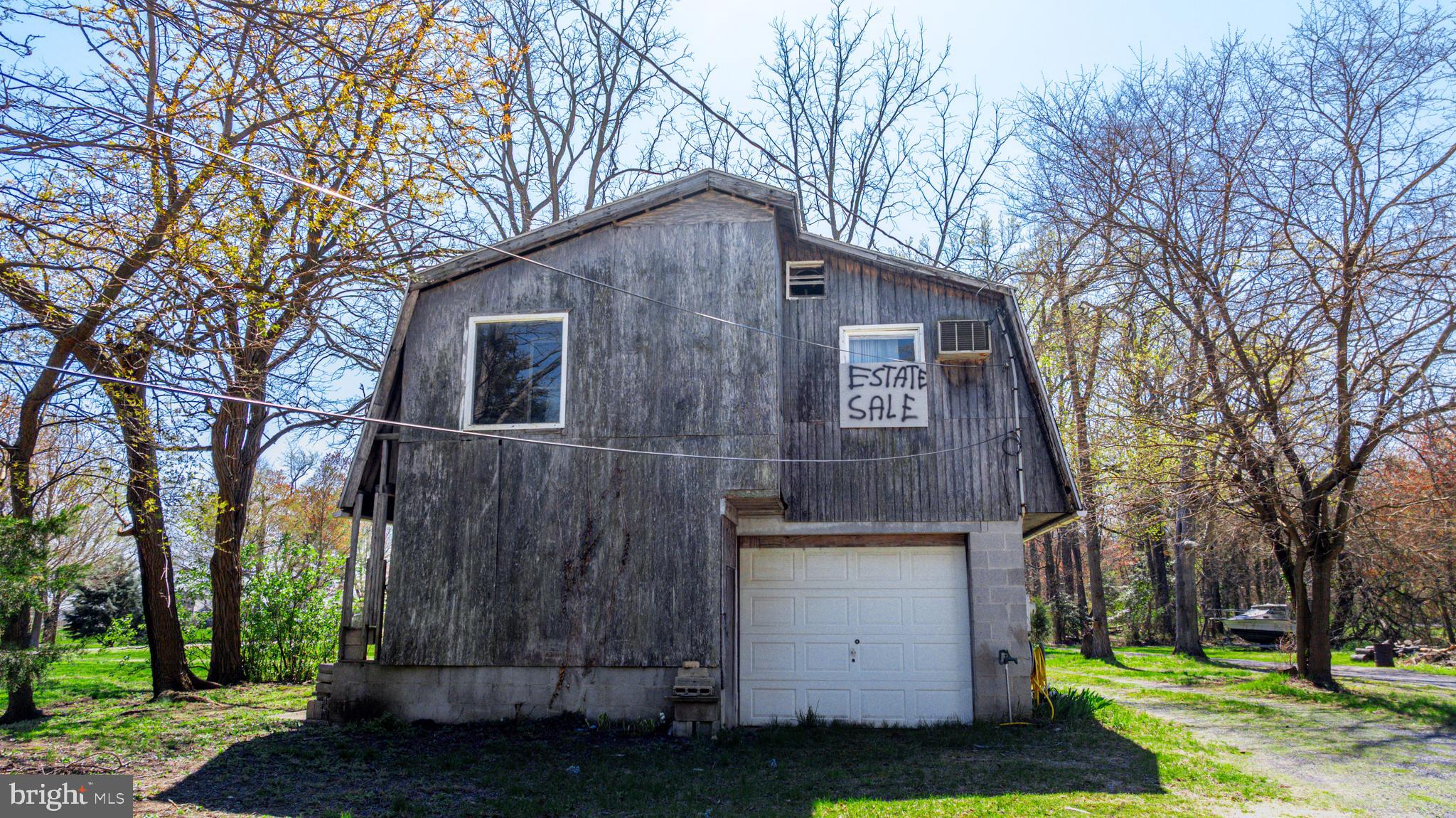 BOWLEYS QUARTERS - Residential