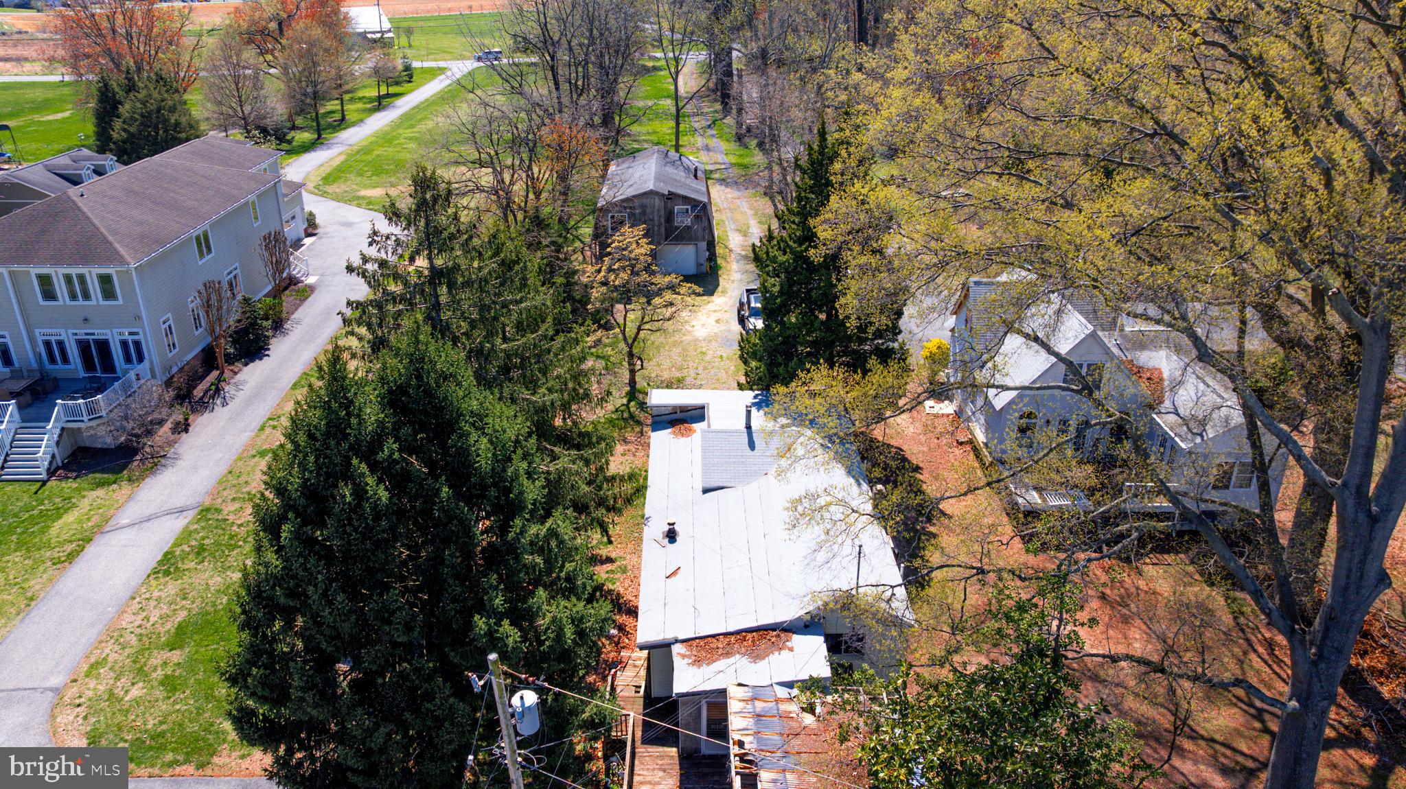 BOWLEYS QUARTERS - Residential