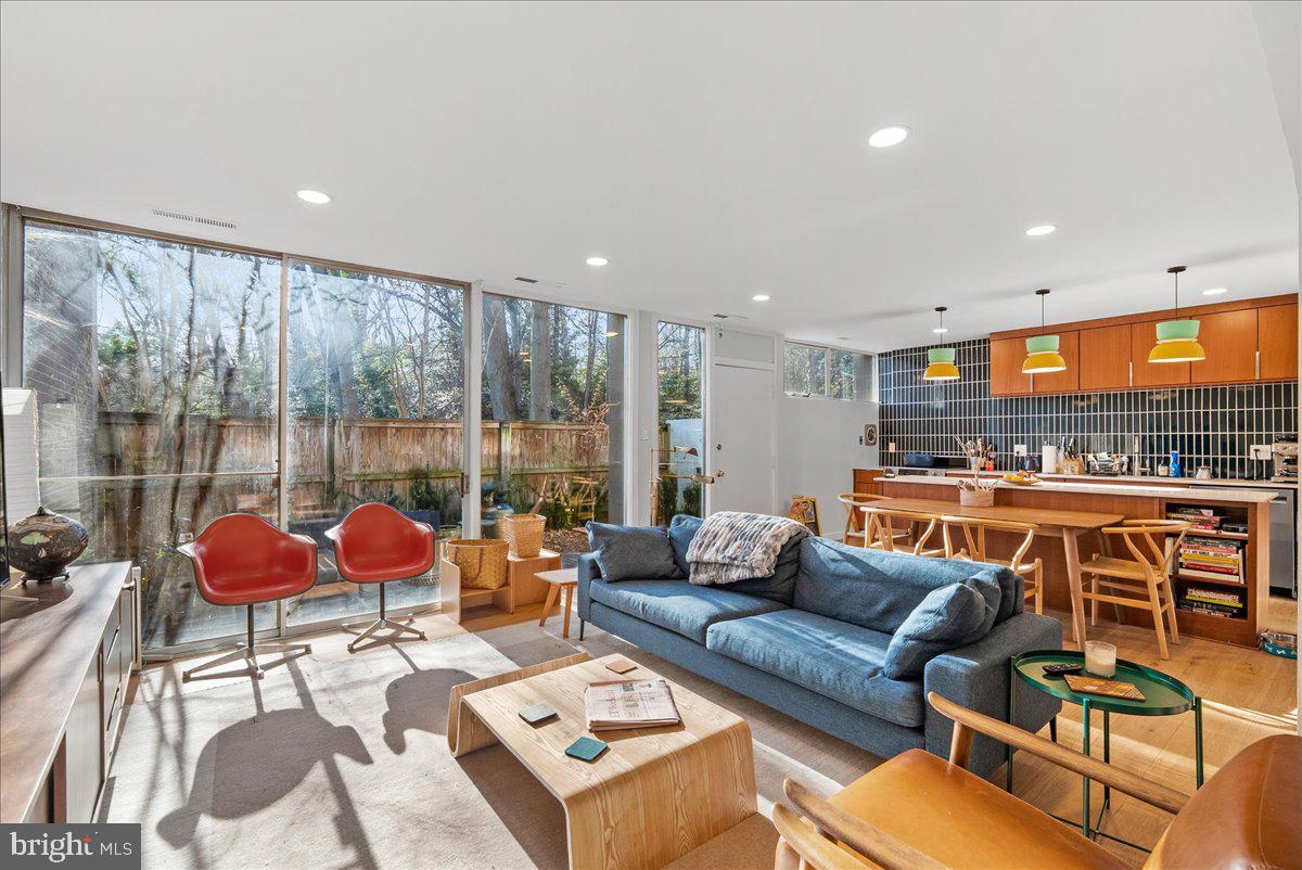 11531 HICKORY CLUSTER