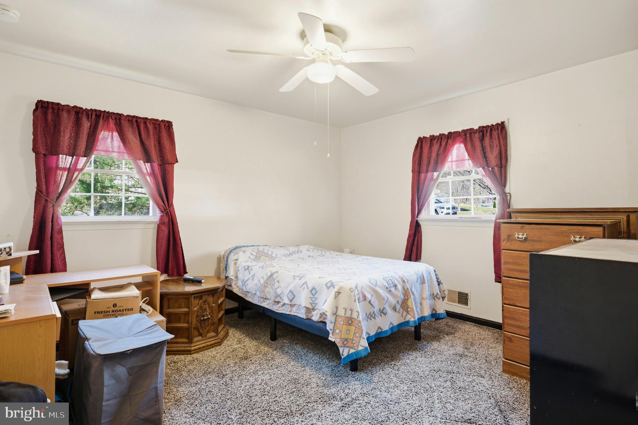 RUSTIC HILLS - Residential