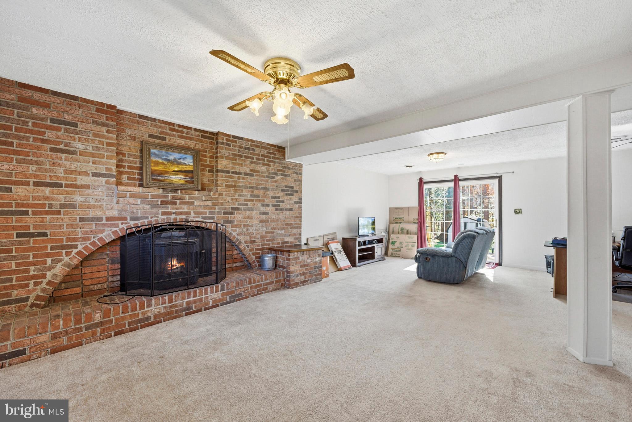 RUSTIC HILLS - Residential