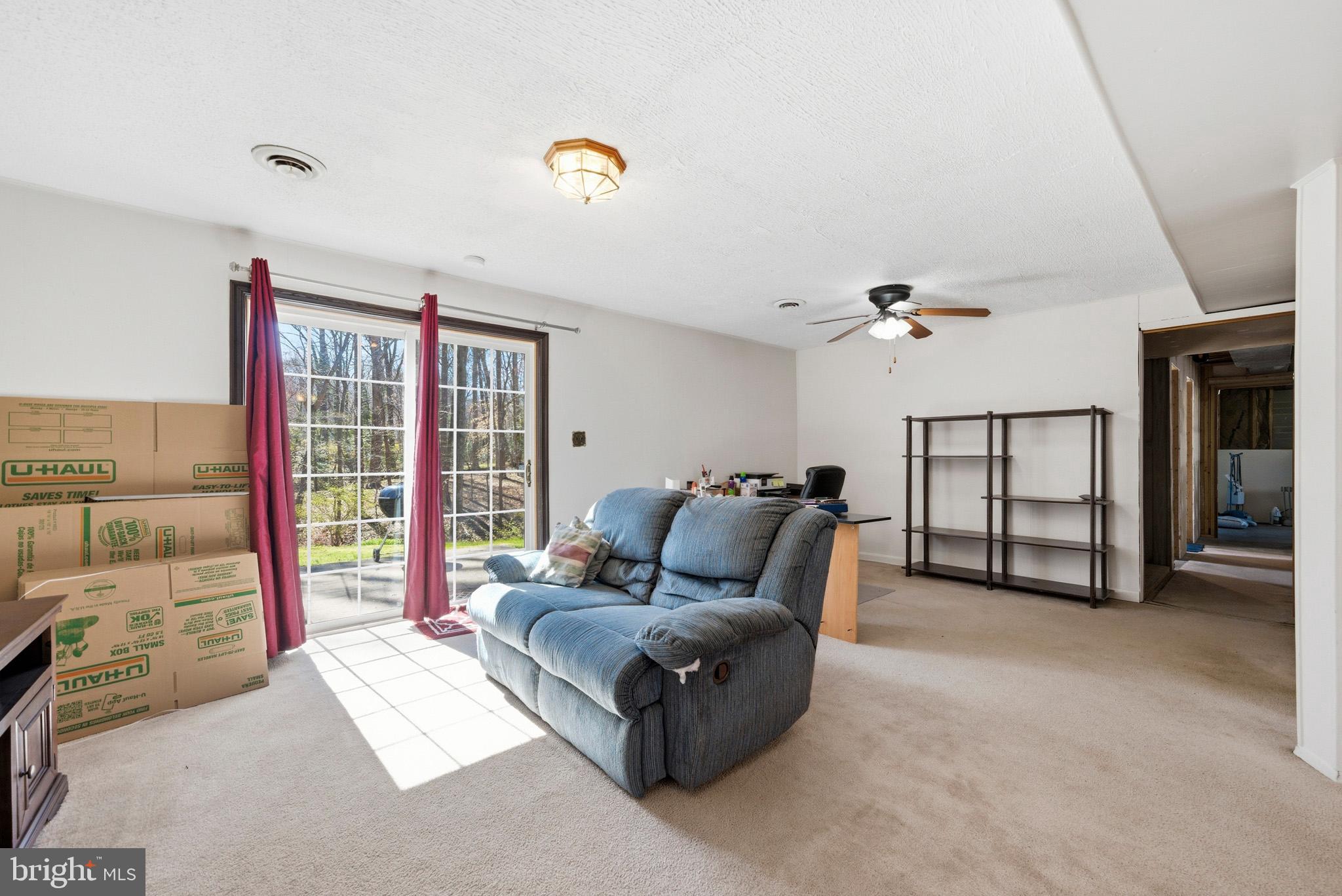 RUSTIC HILLS - Residential