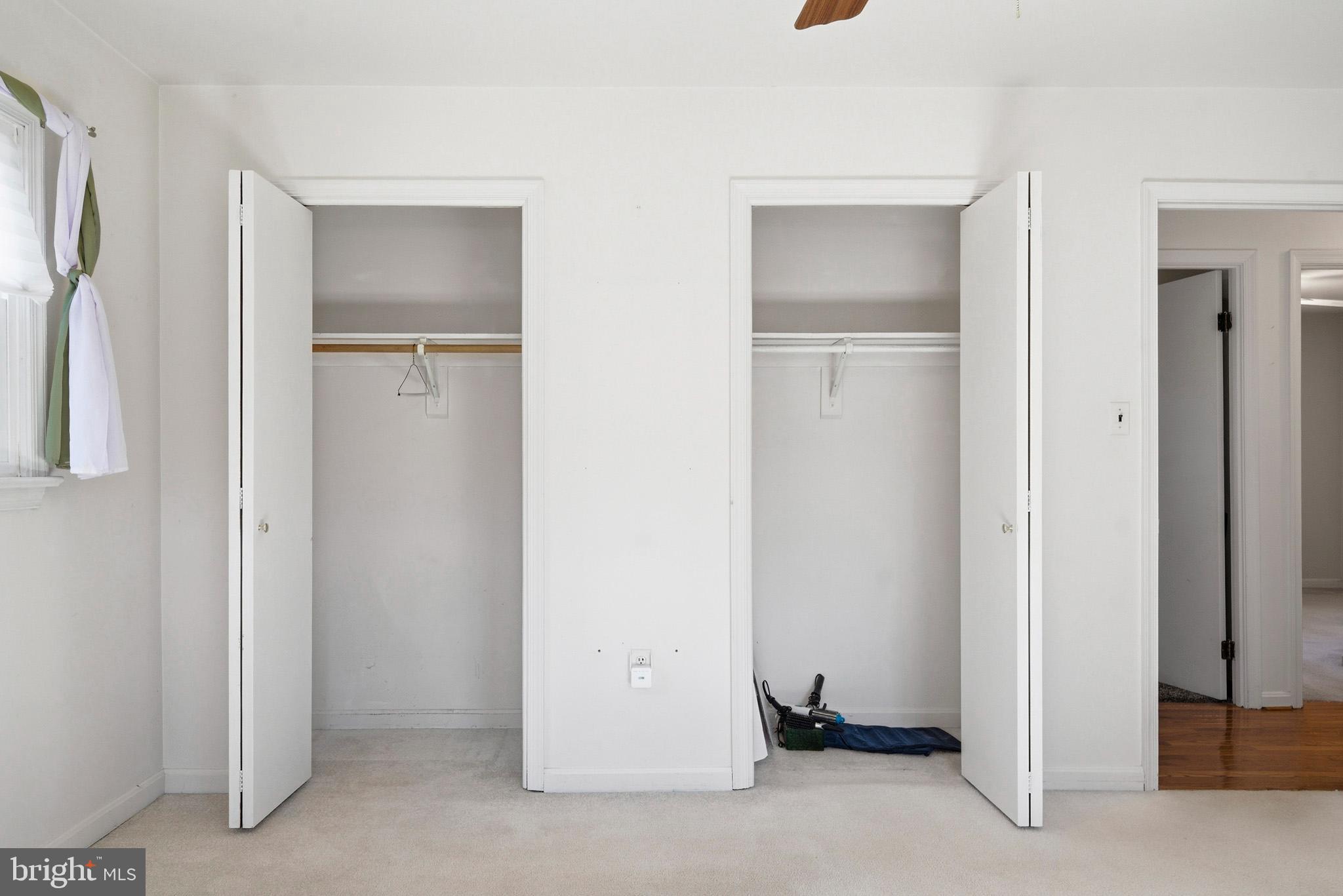 RUSTIC HILLS - Residential