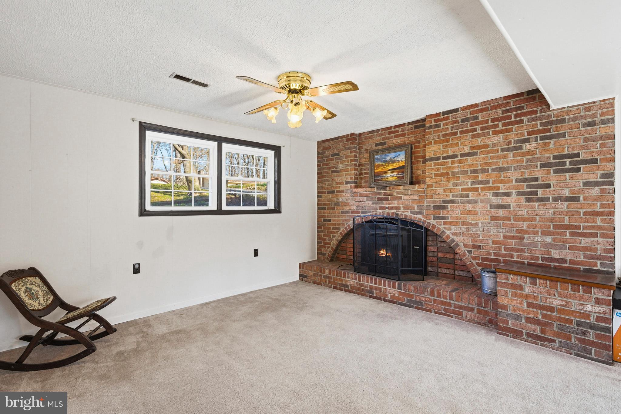 RUSTIC HILLS - Residential