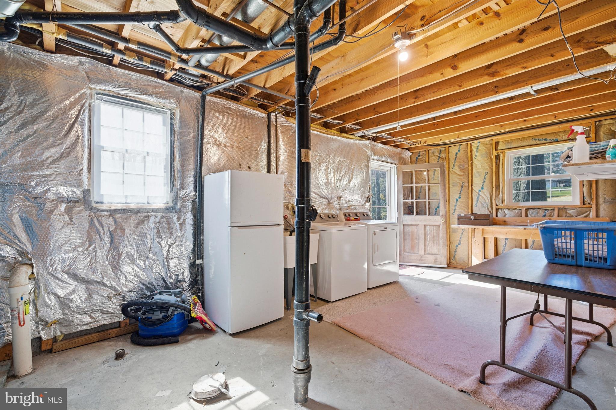 RUSTIC HILLS - Residential