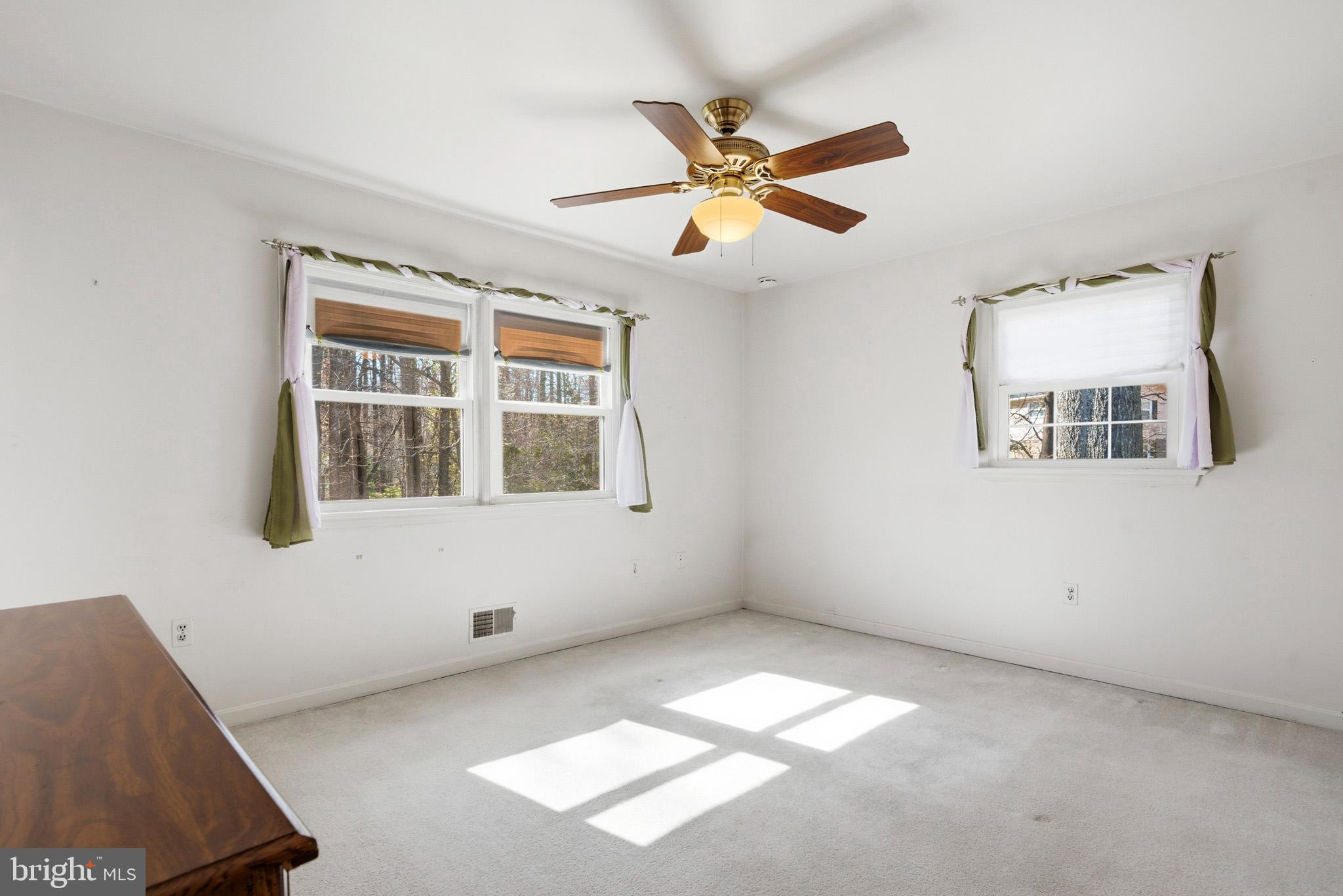 RUSTIC HILLS - Residential