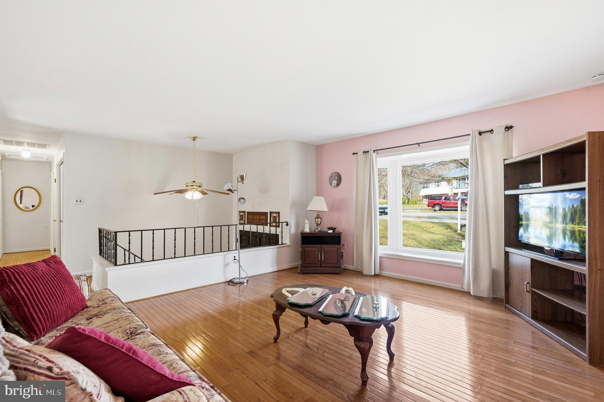 RUSTIC HILLS - Residential