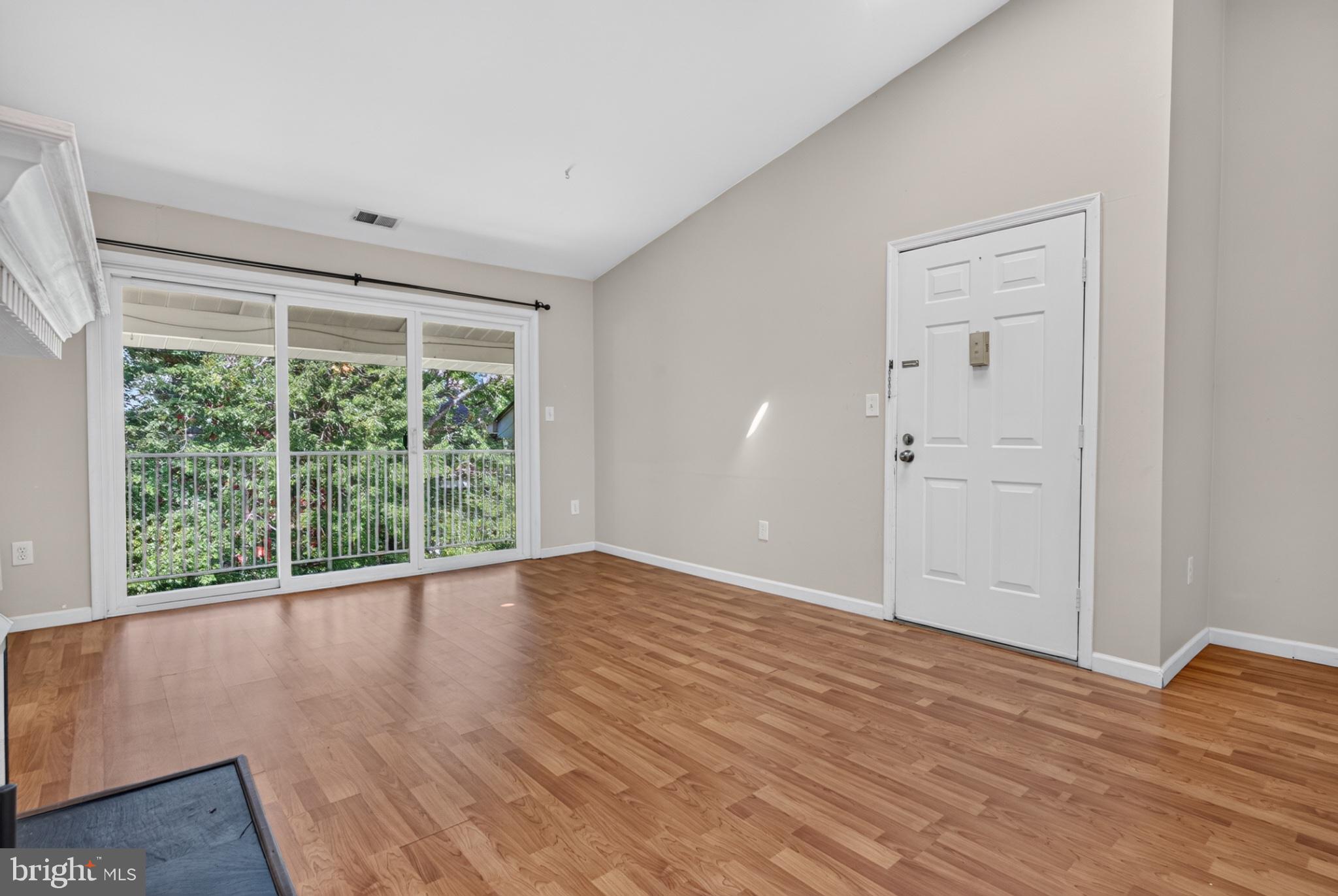 35 KITE COURT