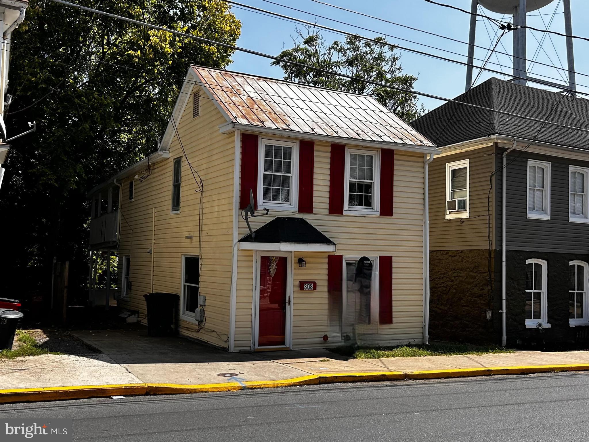 NONE AVAILABLE - Residential Lease