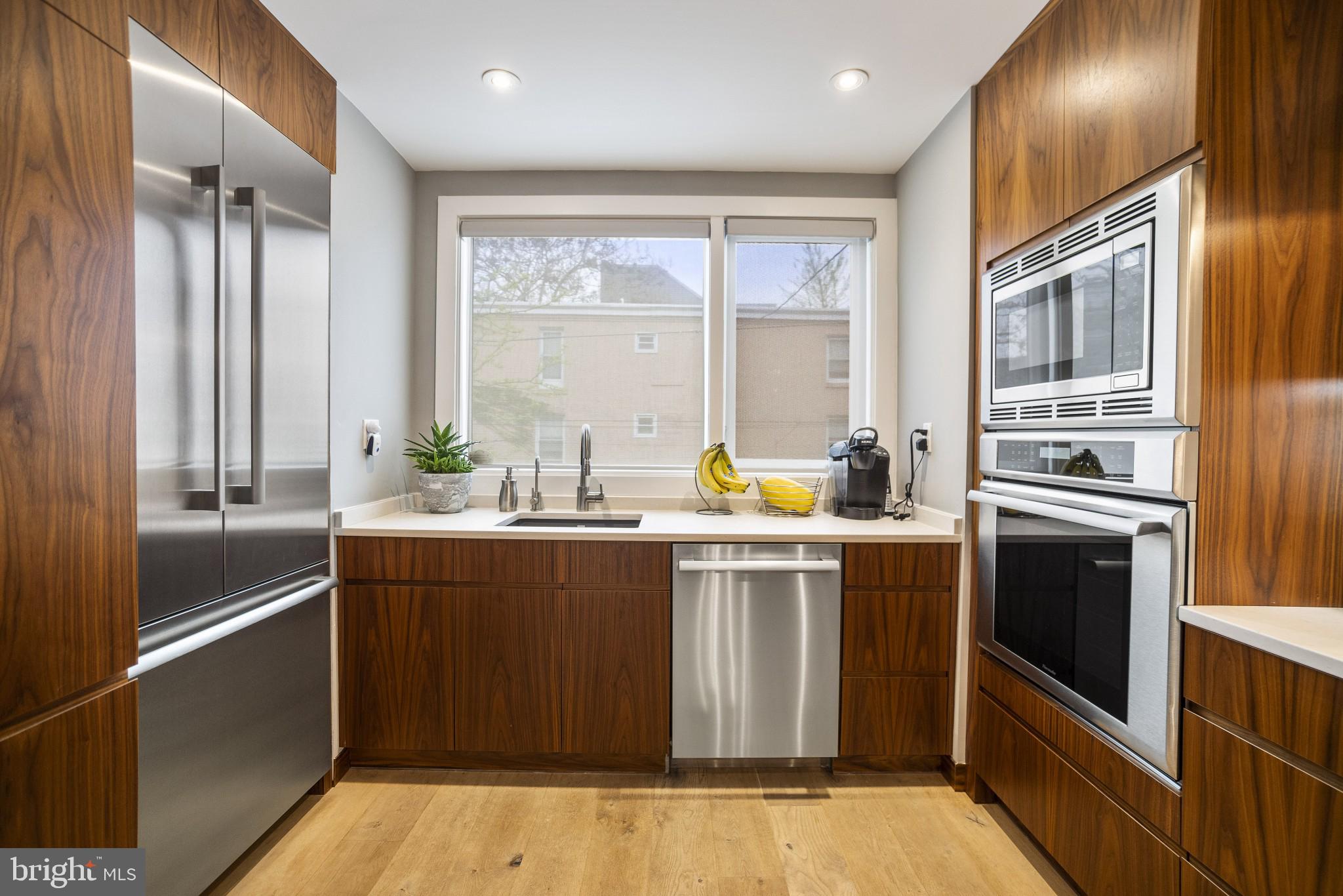 GRADUATE HOSPITAL - Residential