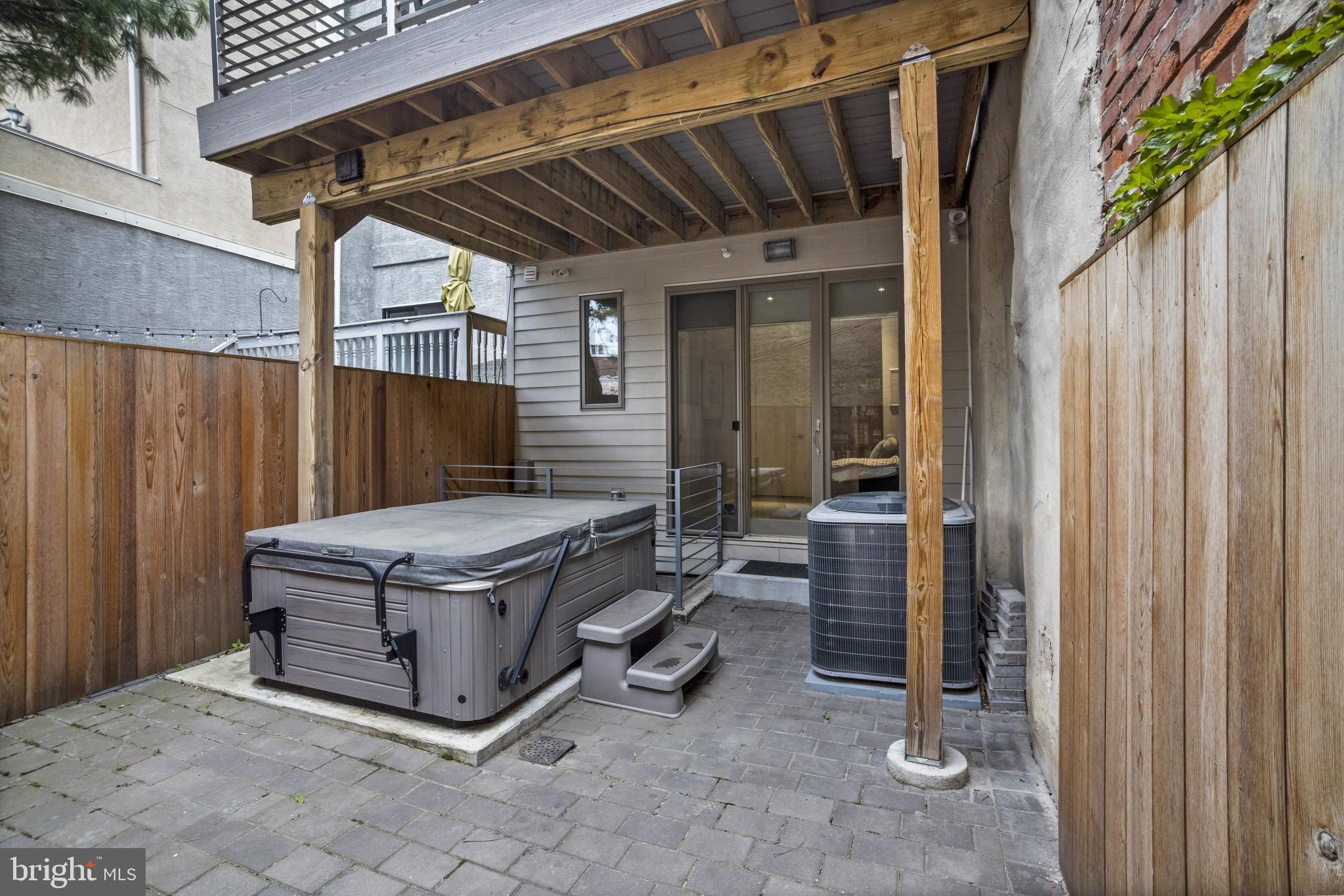 GRADUATE HOSPITAL - Residential