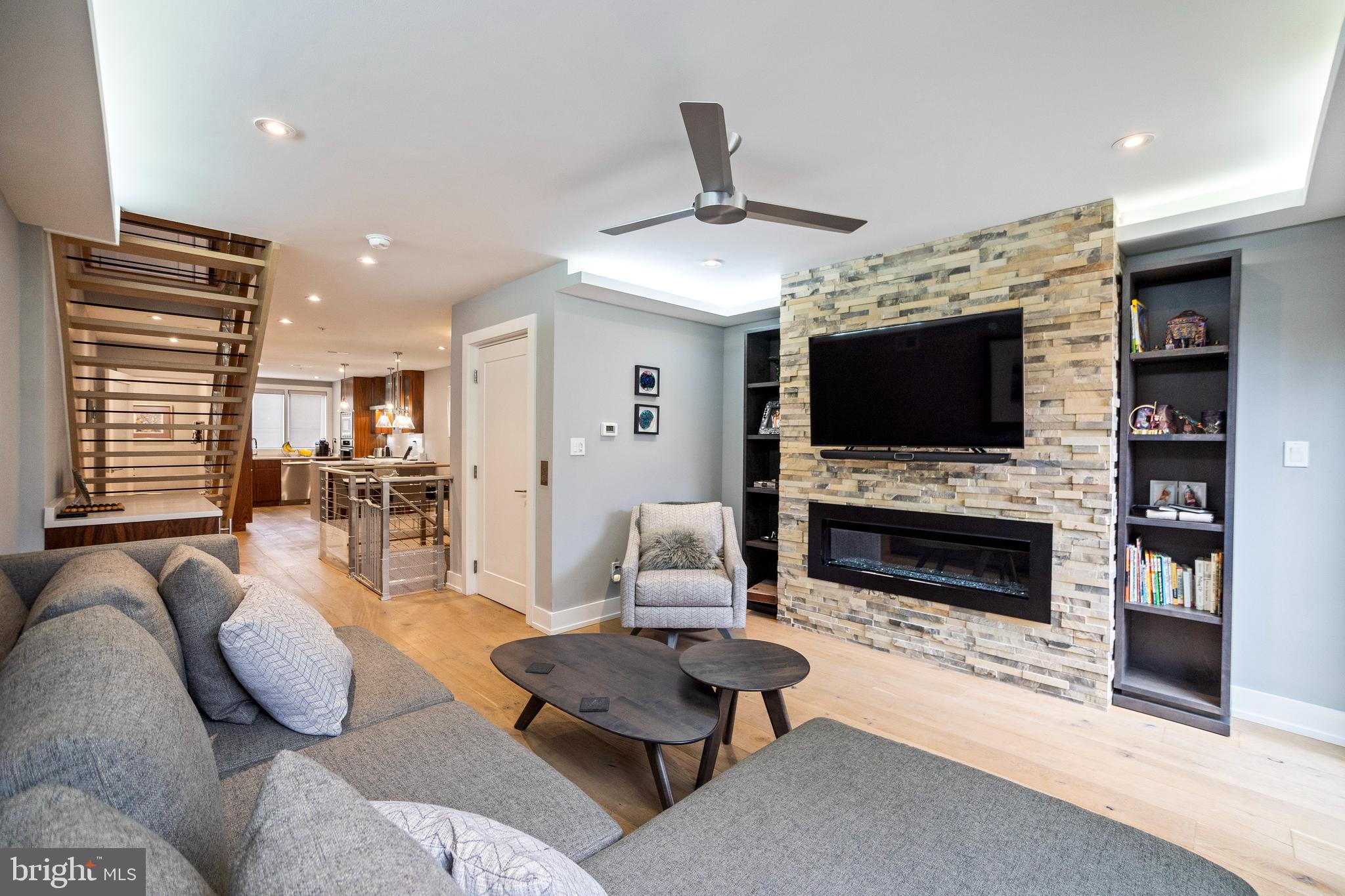 GRADUATE HOSPITAL - Residential