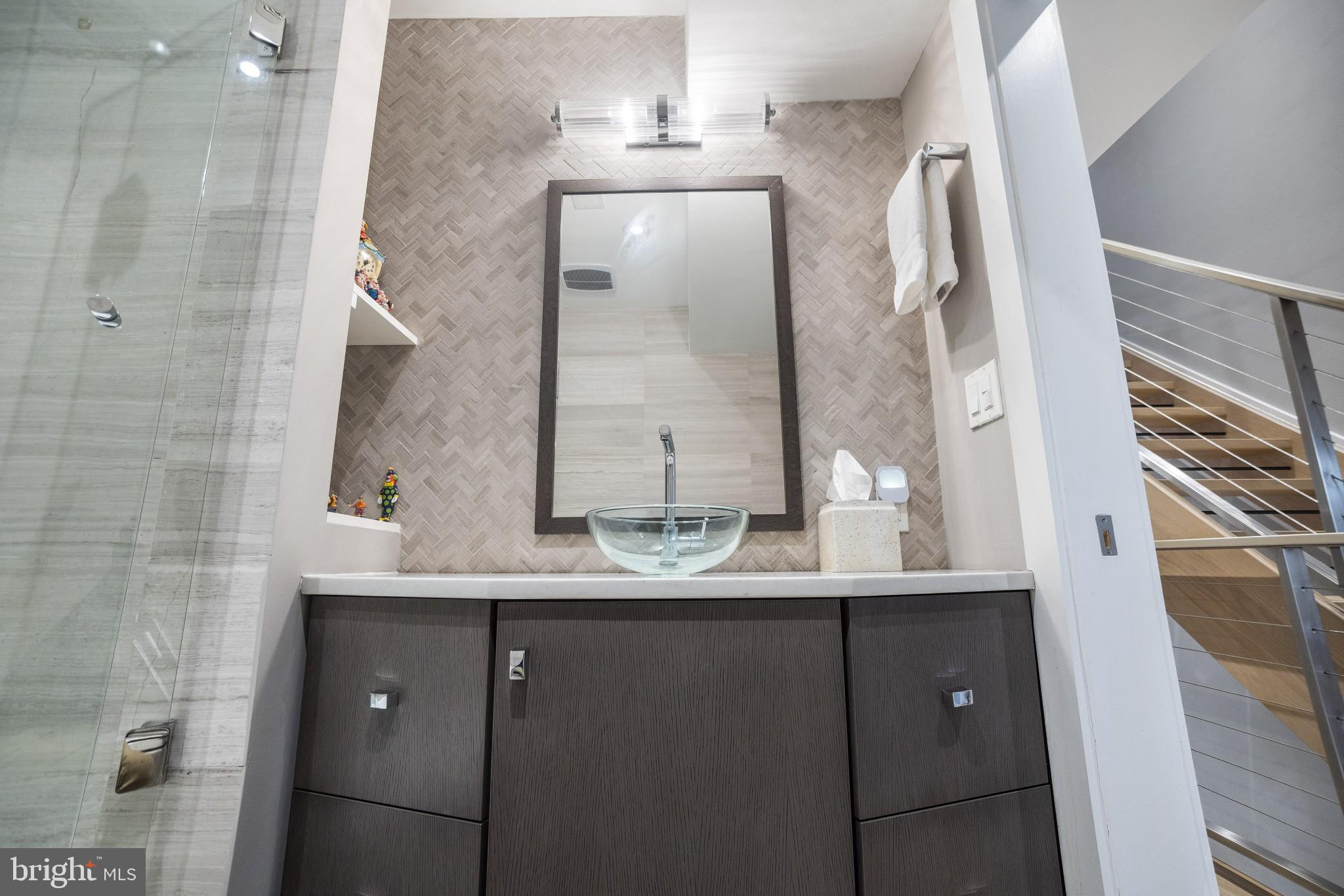 GRADUATE HOSPITAL - Residential