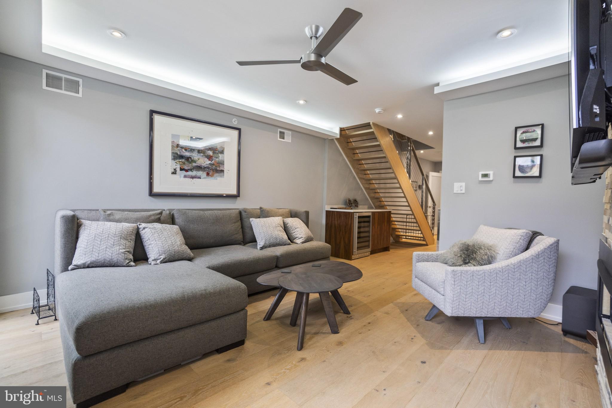 GRADUATE HOSPITAL - Residential