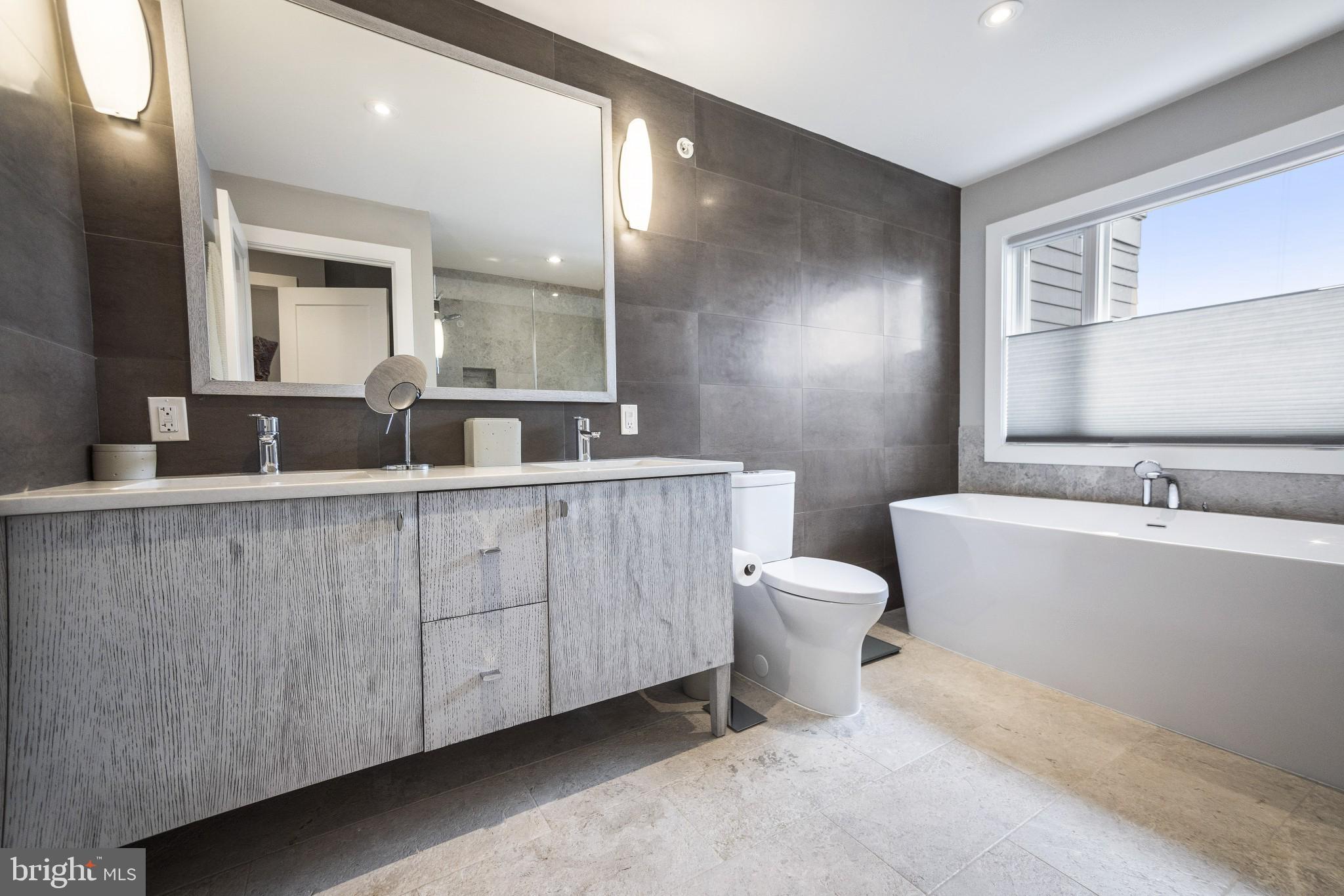 GRADUATE HOSPITAL - Residential