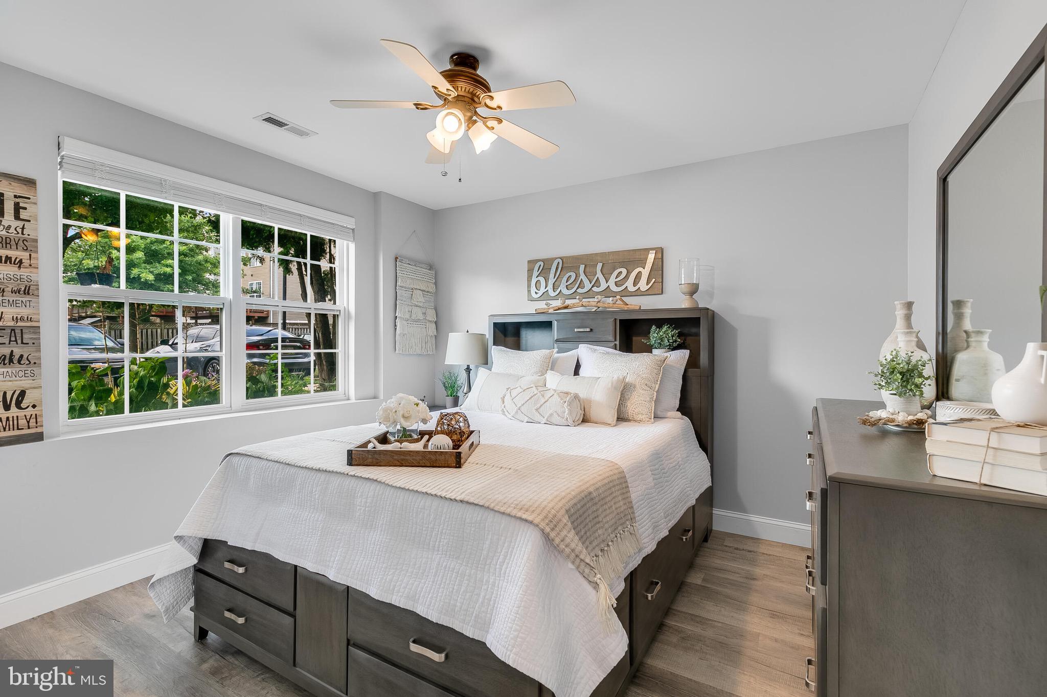 NORTH CROSSING - Residential