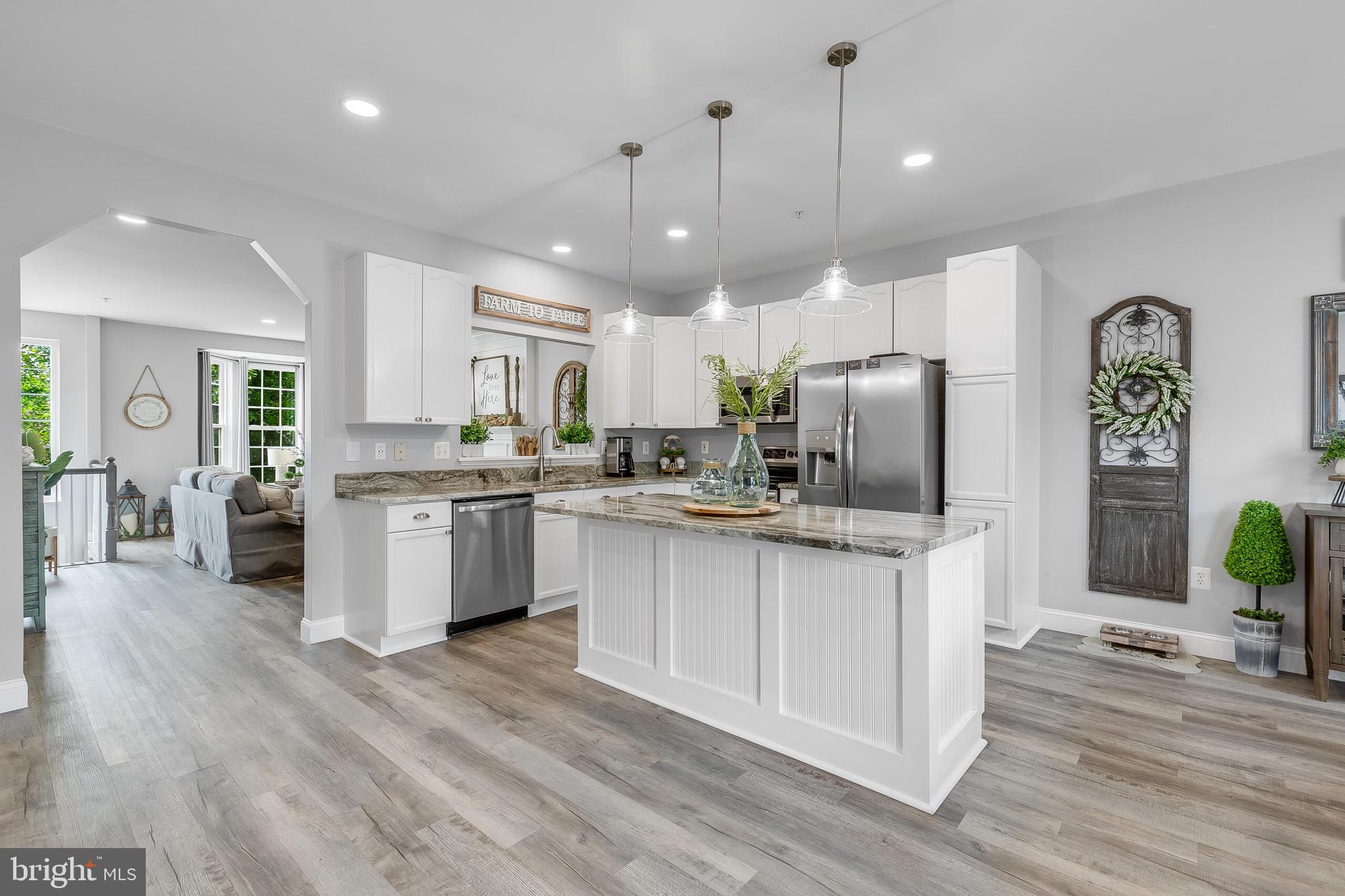 NORTH CROSSING - Residential