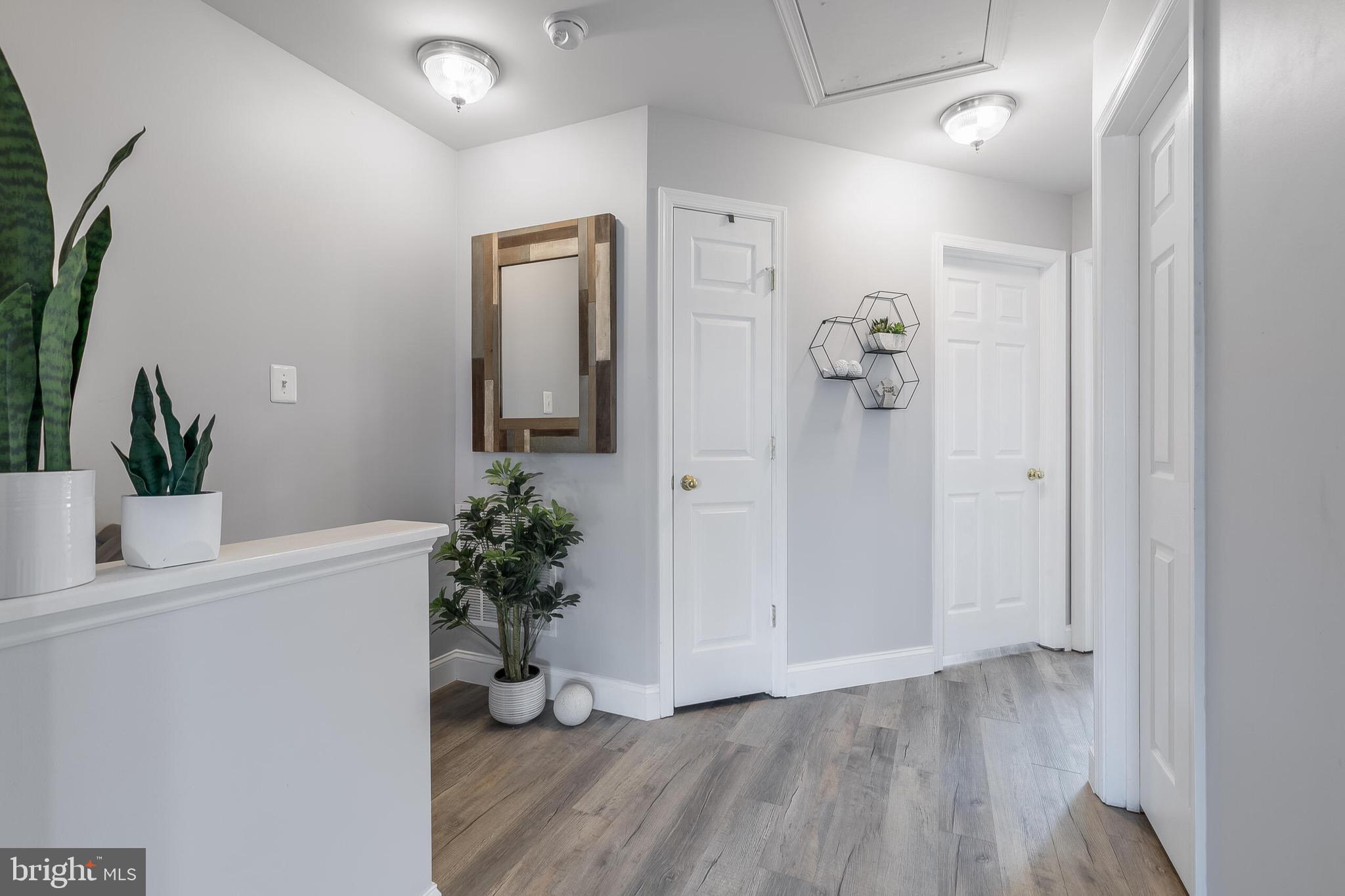 NORTH CROSSING - Residential