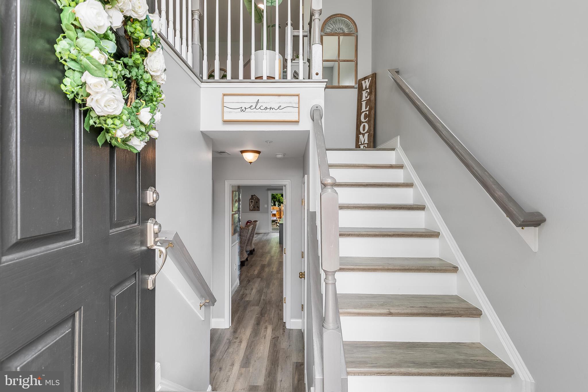 141 FIELDSTONE COURT