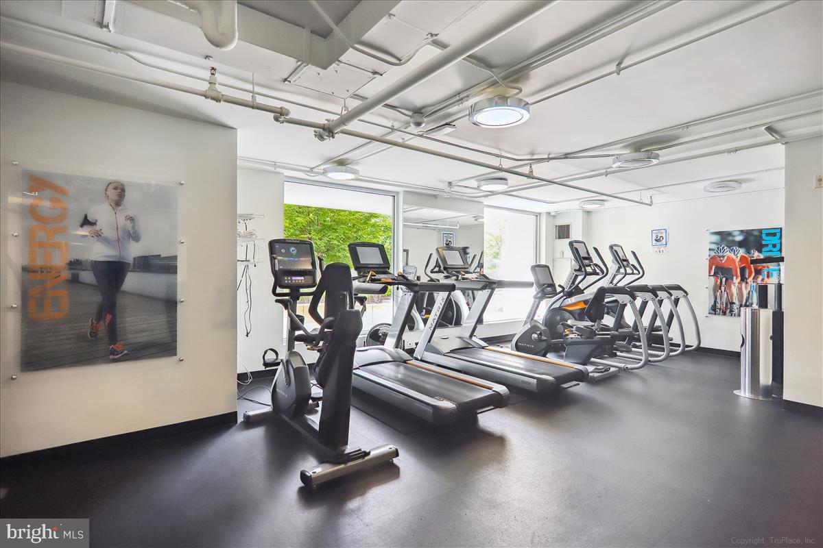 KENWOOD - Residential