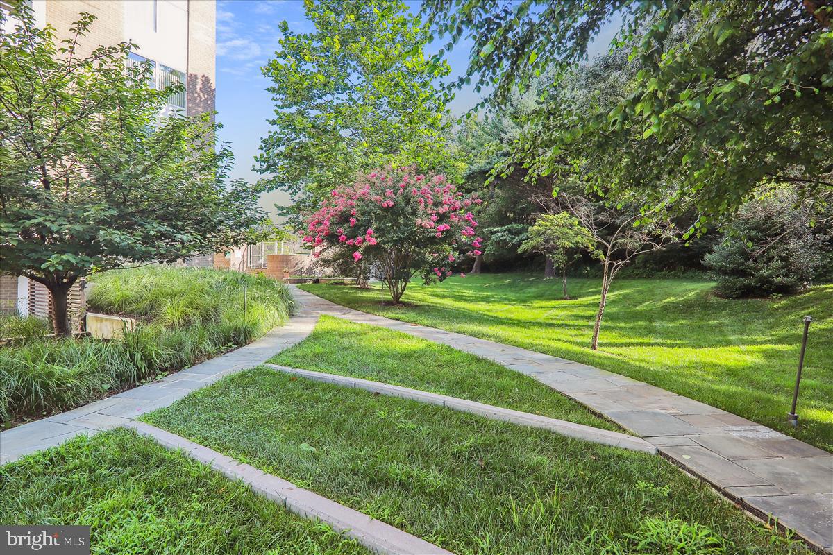 KENWOOD - Residential