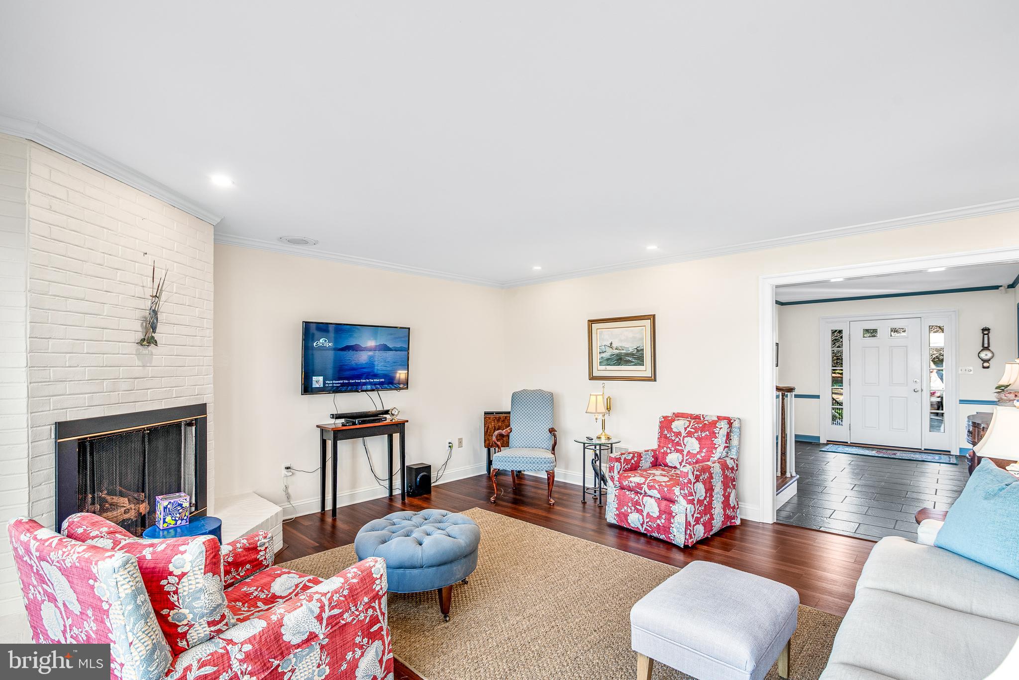 EASTON - Residential