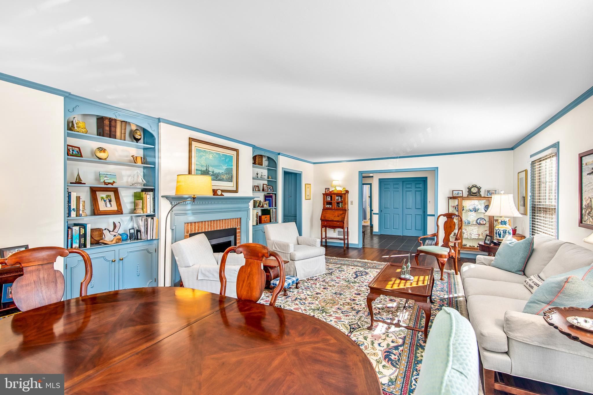 EASTON - Residential