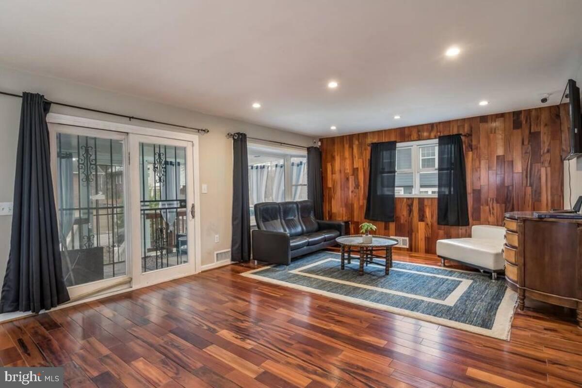 4005 ANACOSTIA AVENUE NE