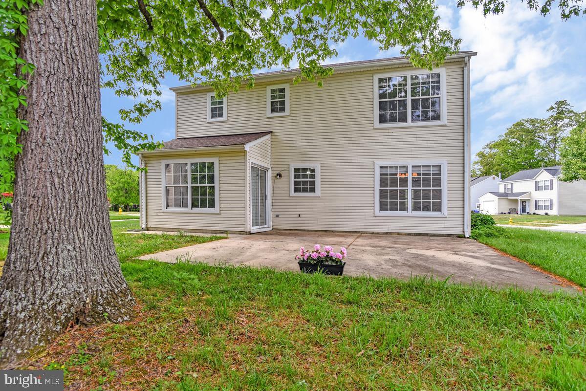 DORCHESTER - ST. CHARLES - Residential