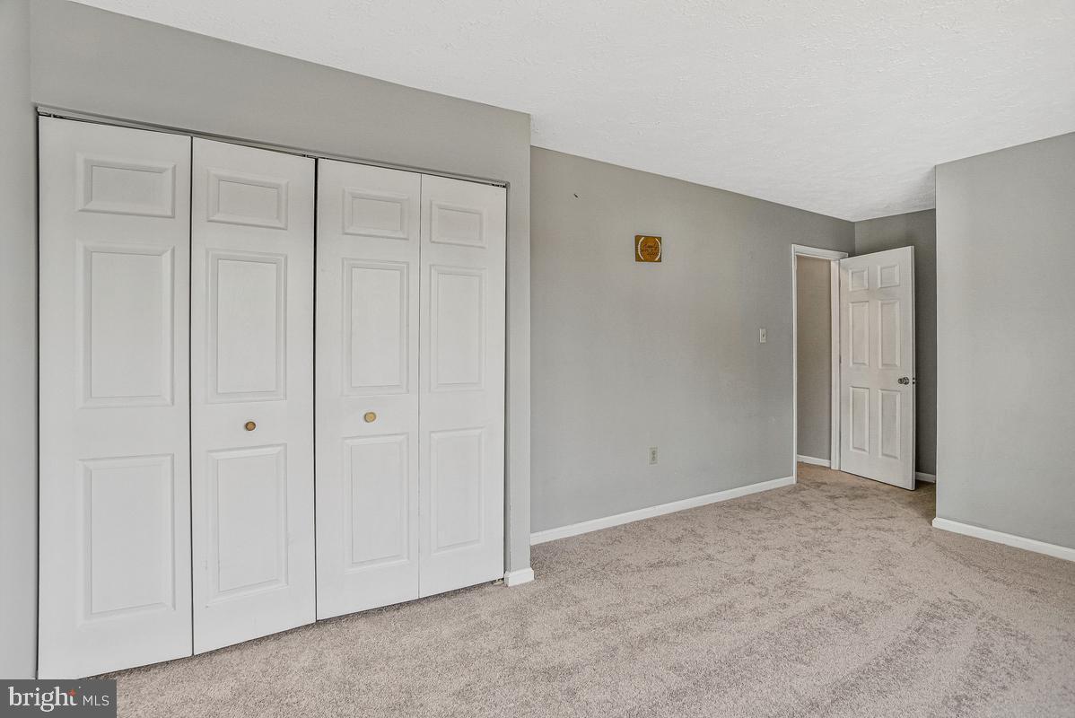 DORCHESTER - ST. CHARLES - Residential