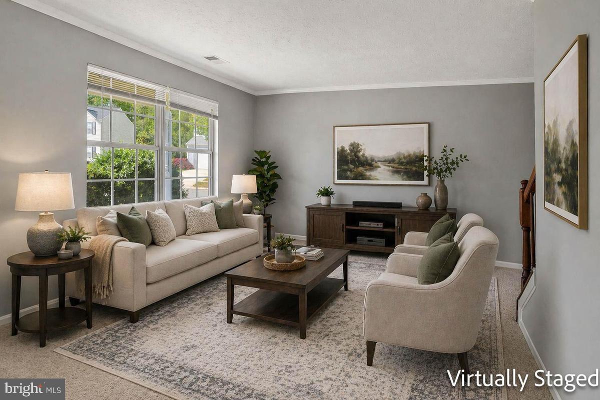 DORCHESTER - ST. CHARLES - Residential