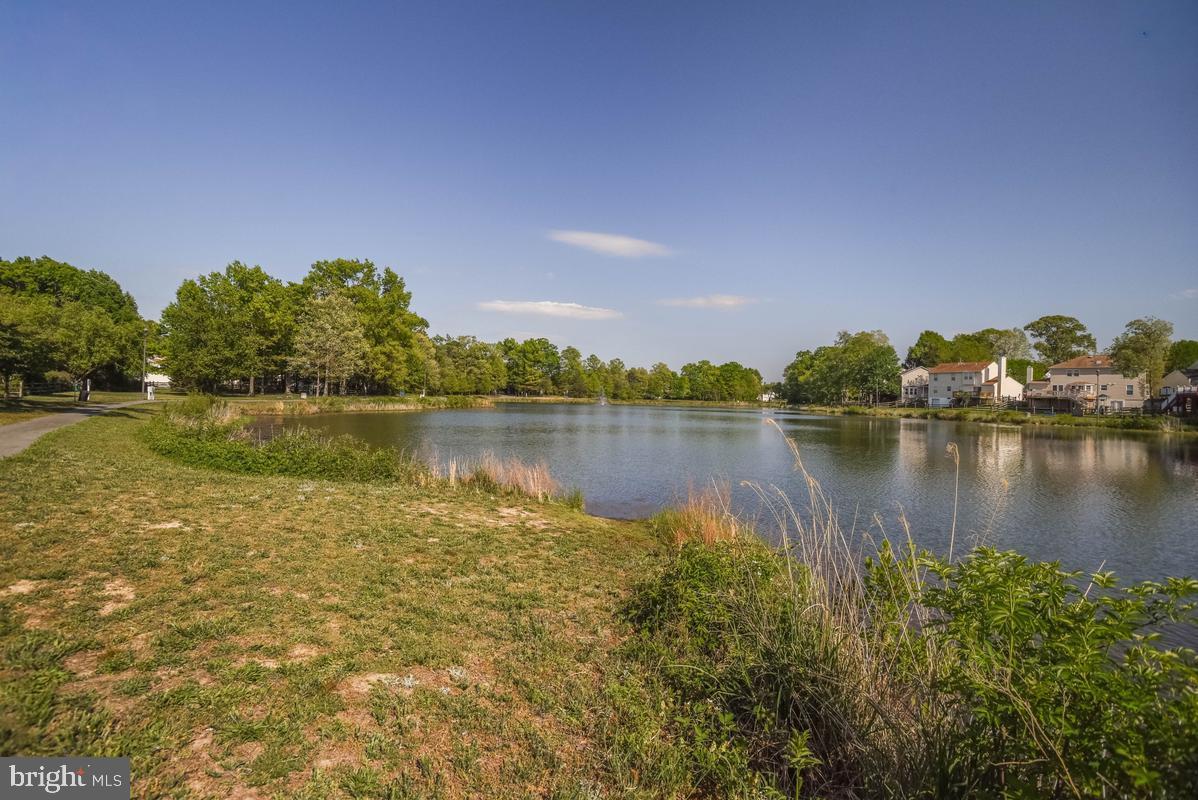 DORCHESTER - ST. CHARLES - Residential