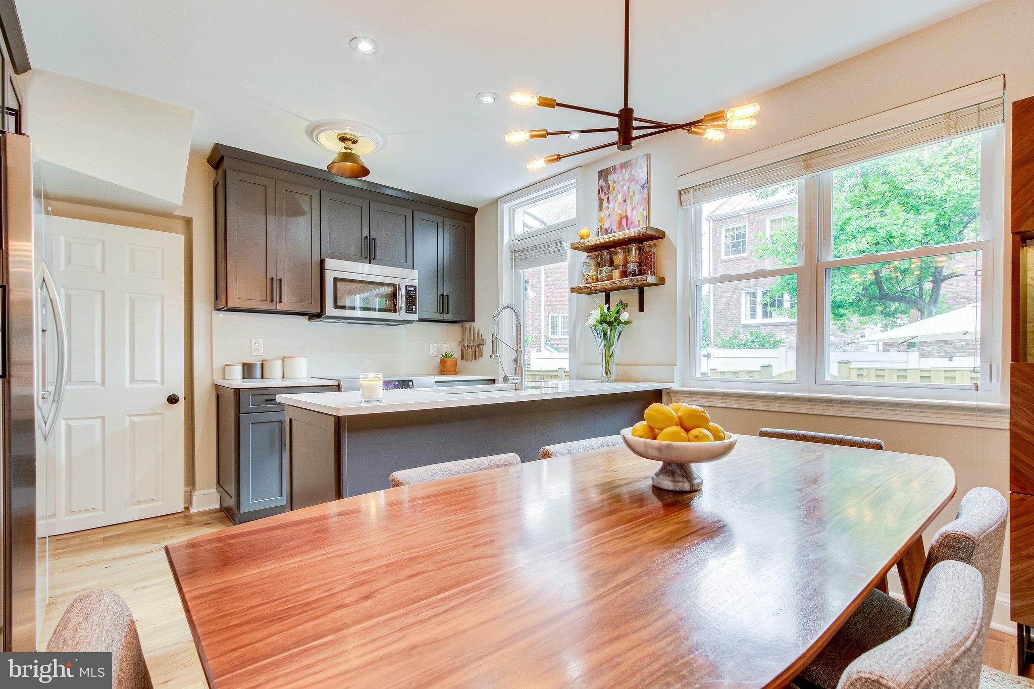 VIRGINIA VILLAGE - Residential