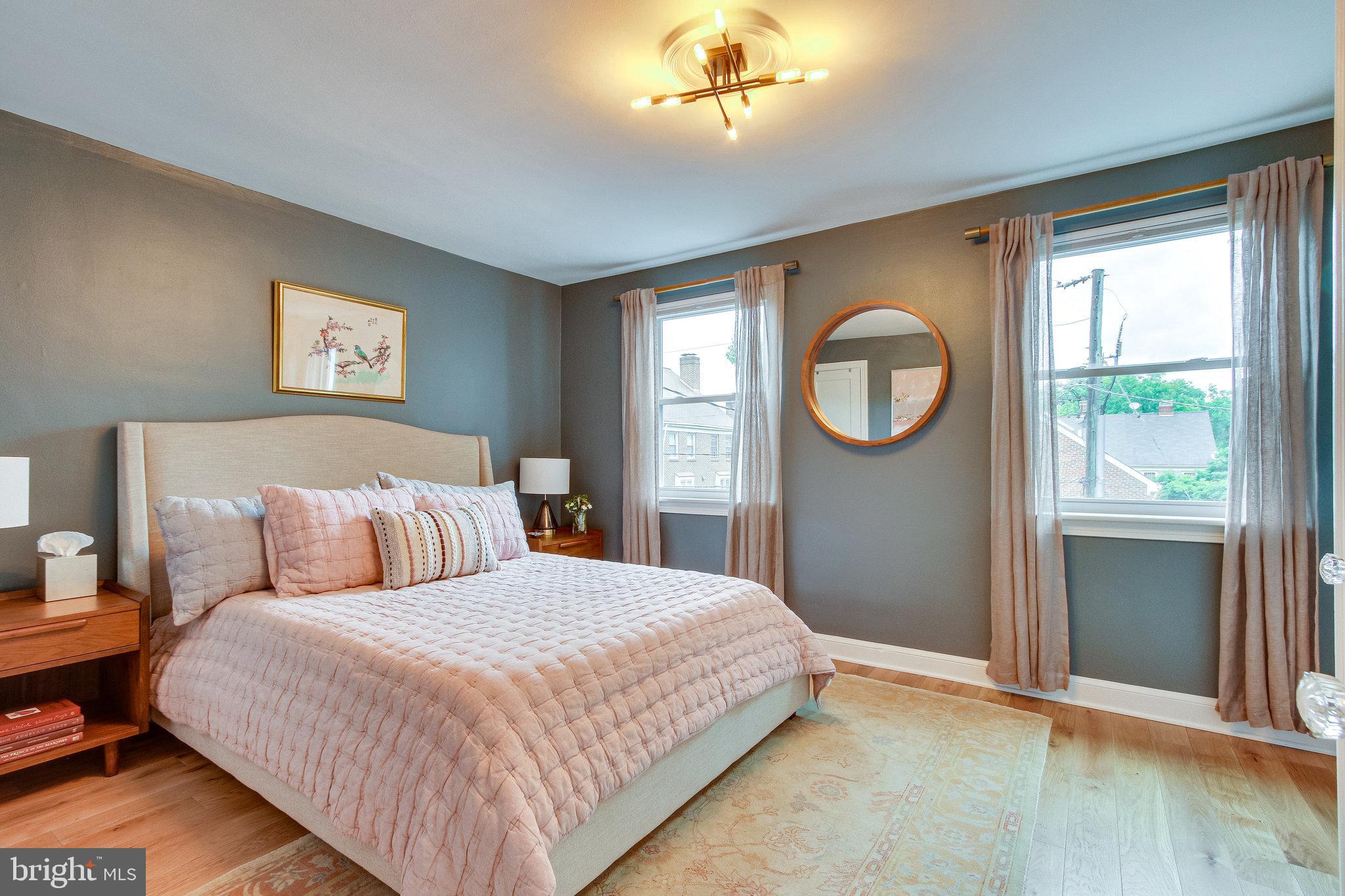 VIRGINIA VILLAGE - Residential