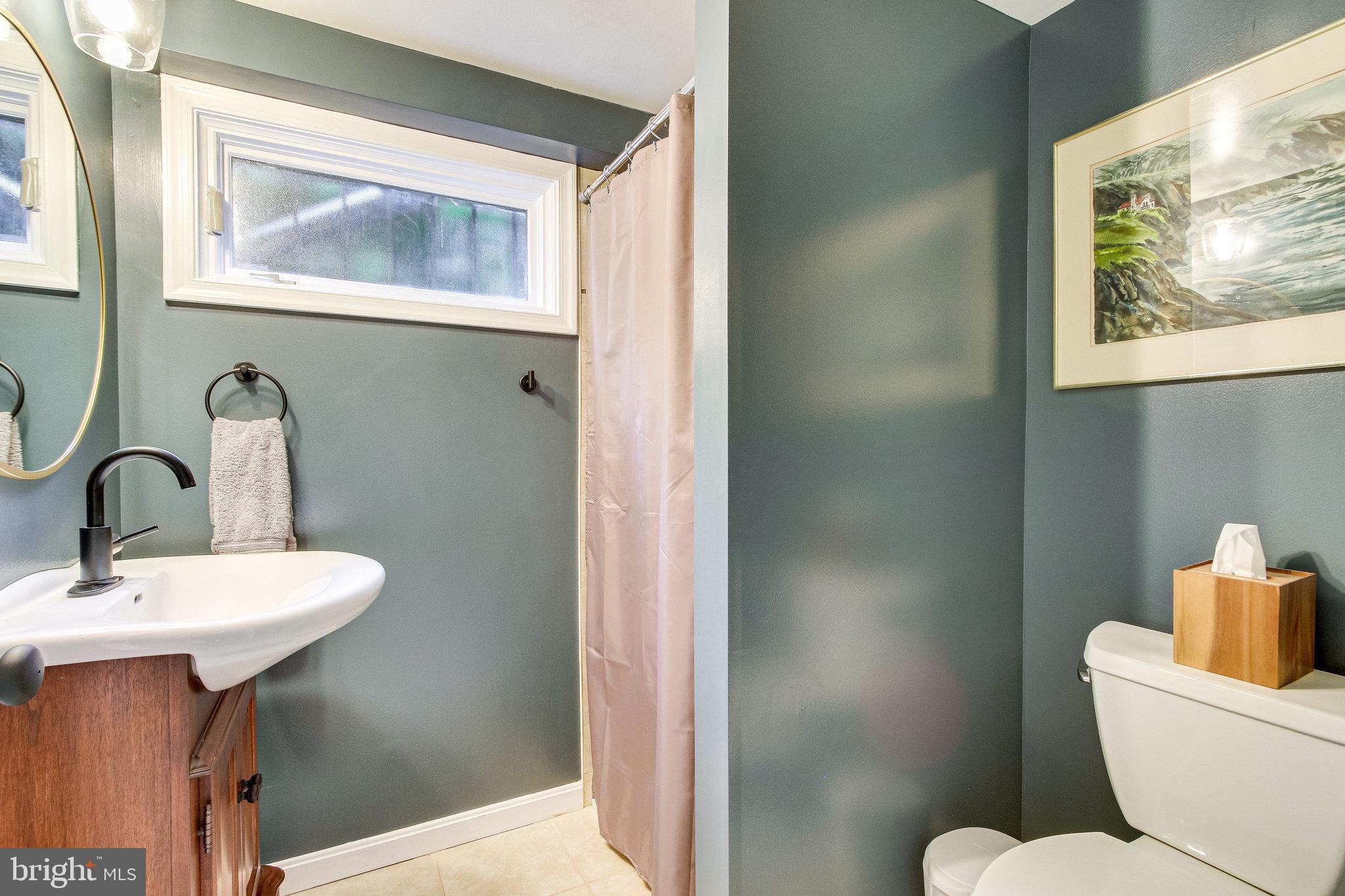 VIRGINIA VILLAGE - Residential