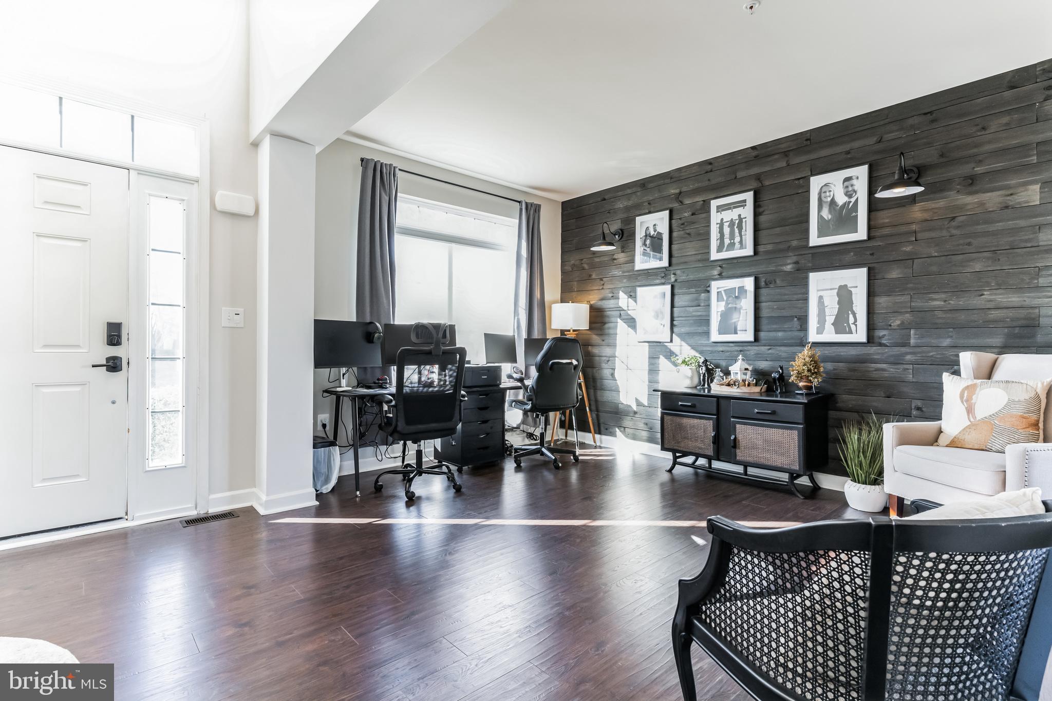 MYRTLE POINT - Residential