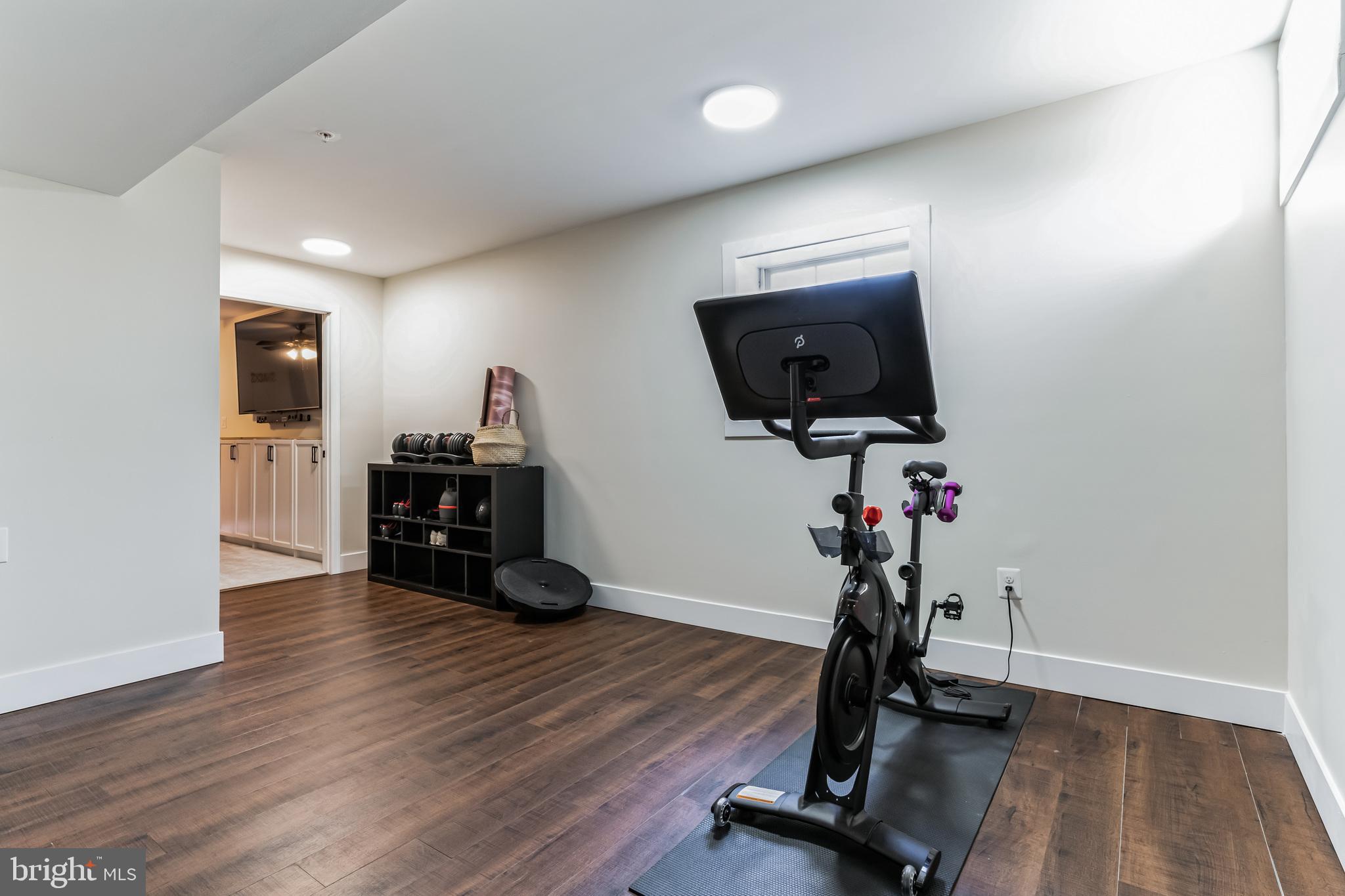 MYRTLE POINT - Residential