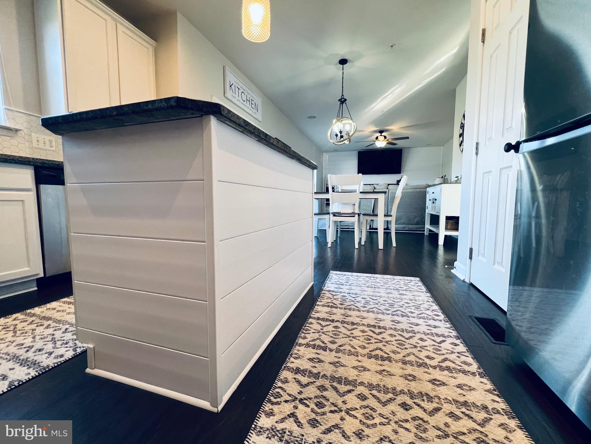 MYRTLE POINT - Residential