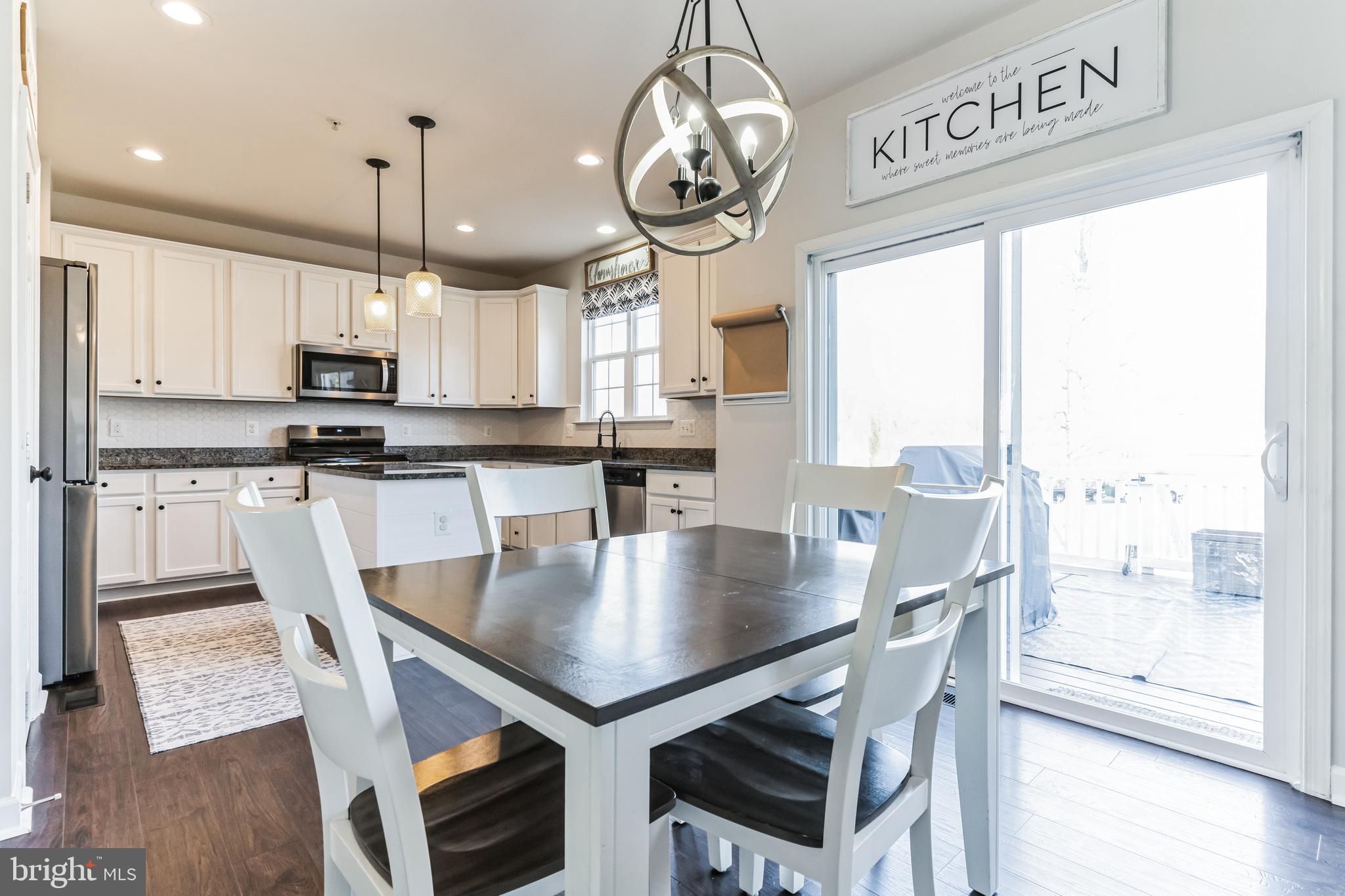 MYRTLE POINT - Residential