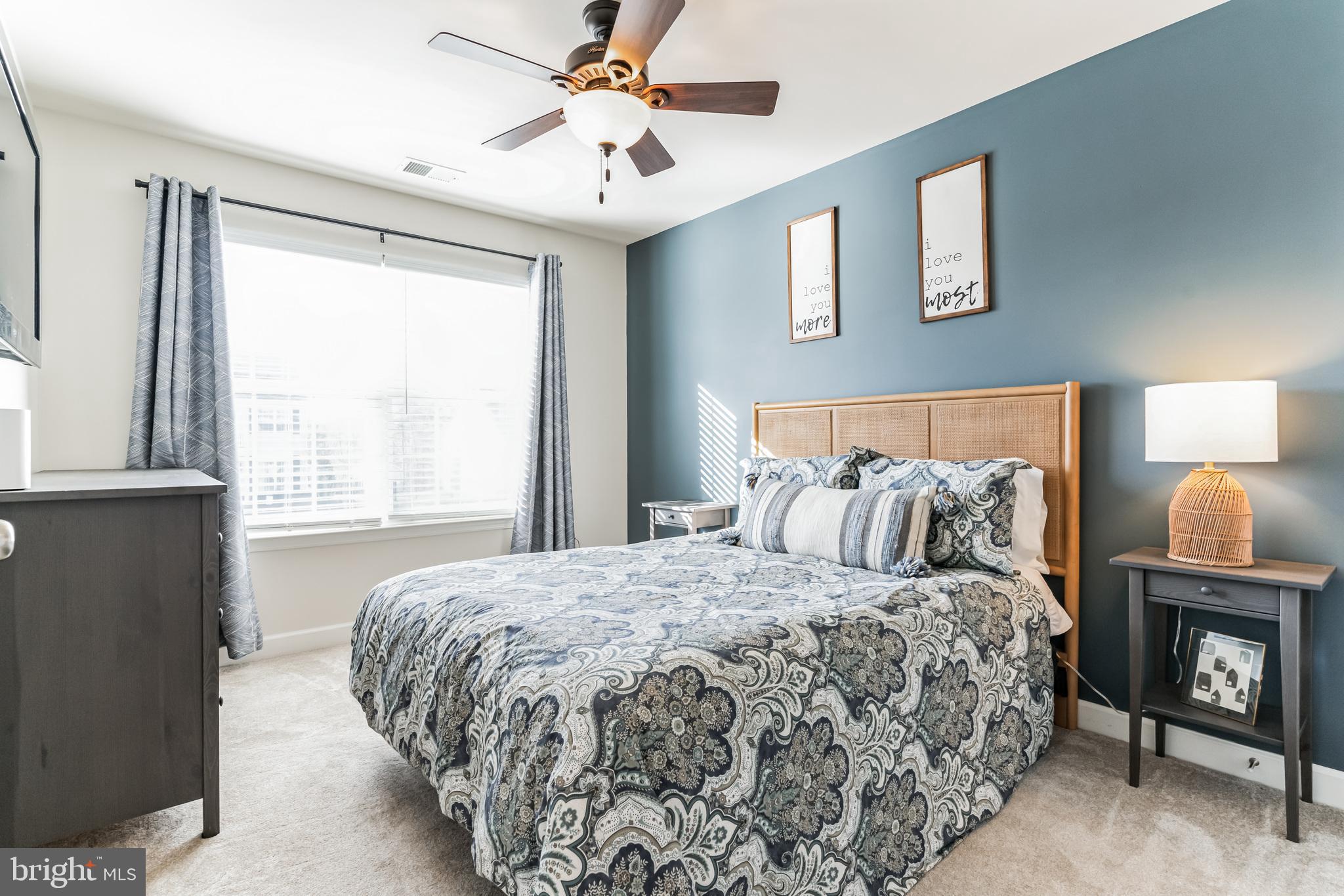 MYRTLE POINT - Residential