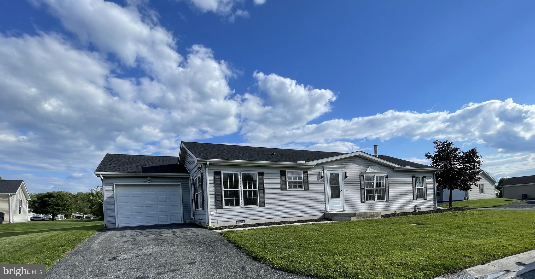 WILD MEADOWS - Residential