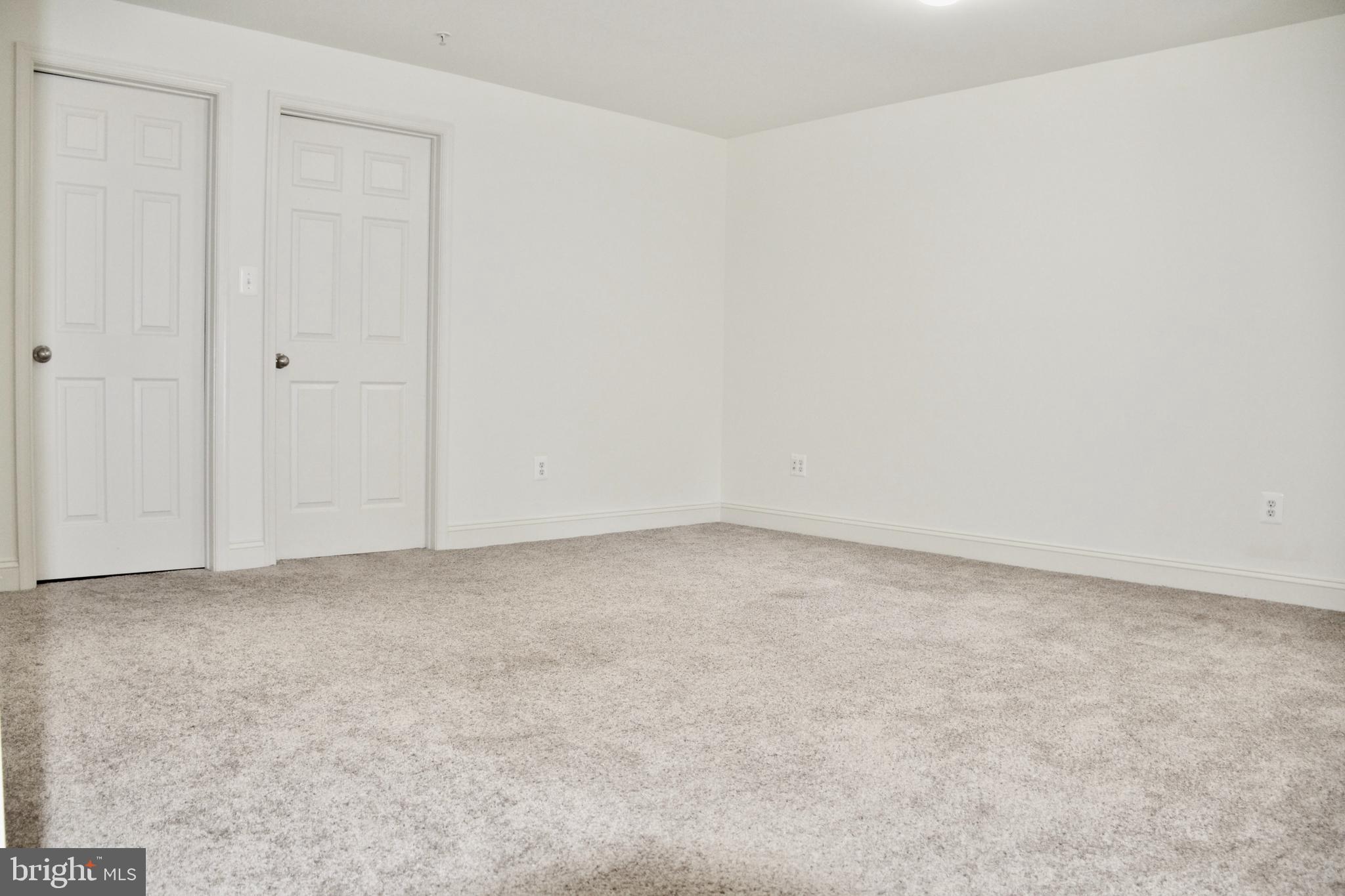 WILLOW GATE - Residential Lease