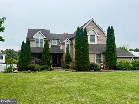 Homes For Sale - 3745 Halsey Court<br/> VINELAND, NJ 08361