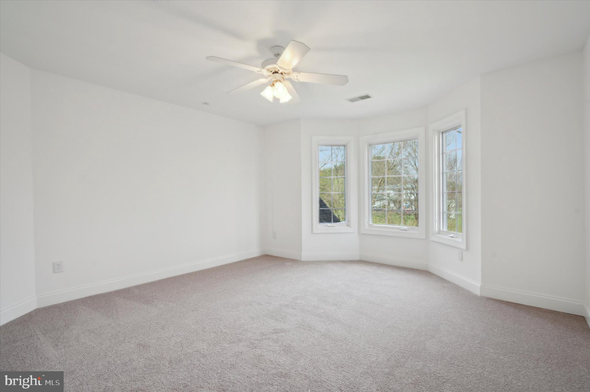 FIVORMOR - Residential