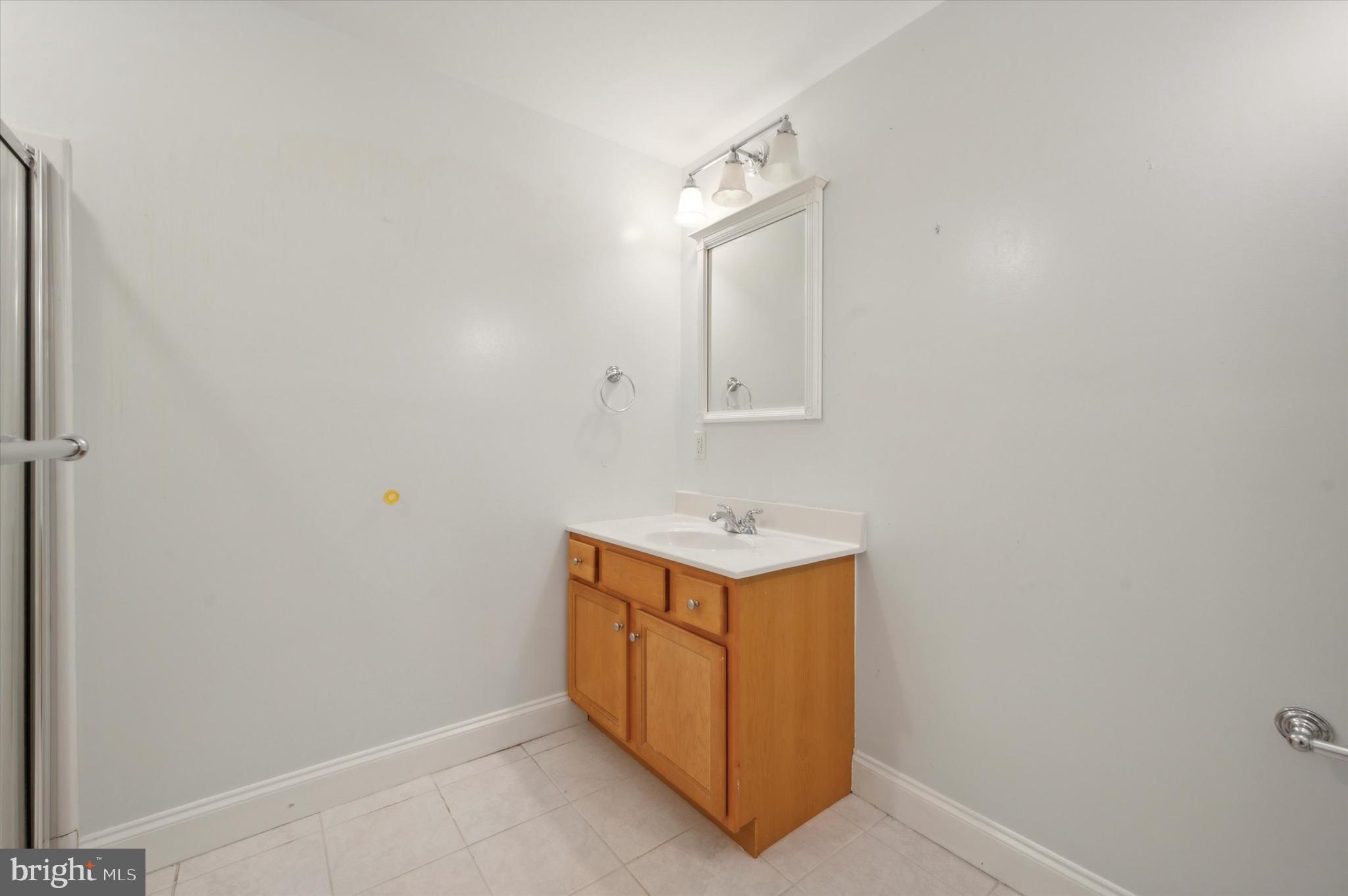 FIVORMOR - Residential