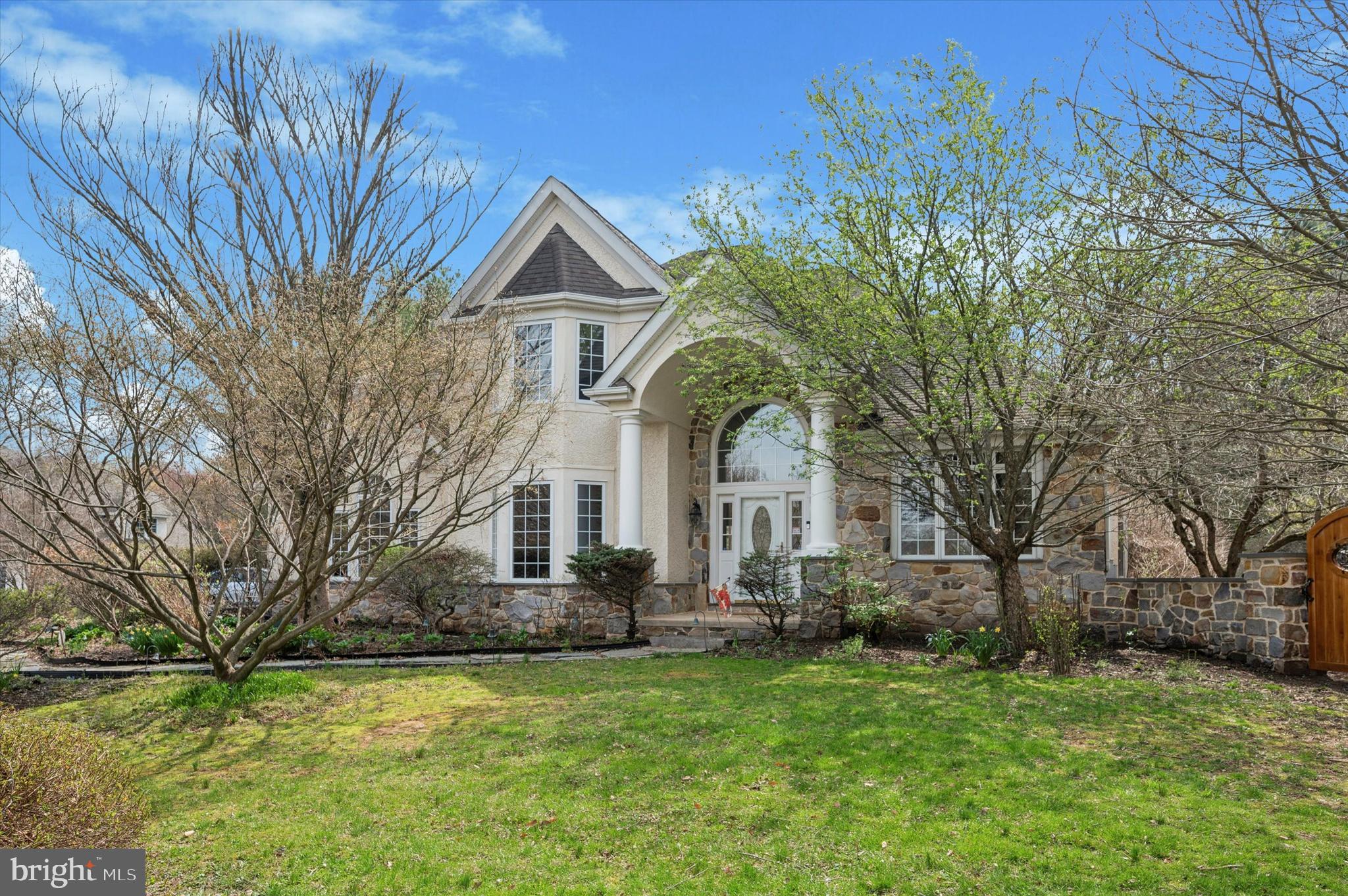 FIVORMOR - Residential